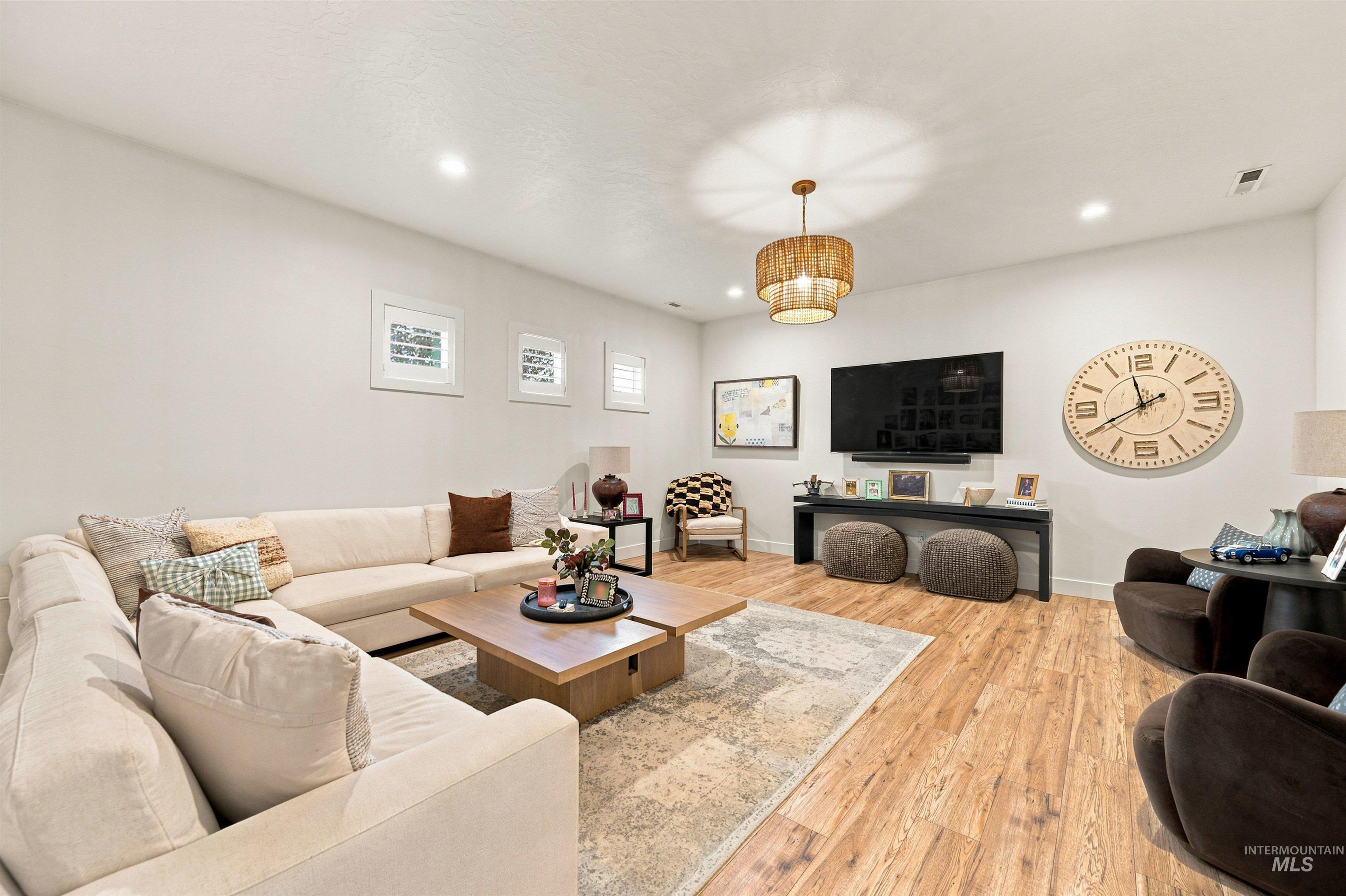 7030 N Maplestone Ave, Meridian, Idaho 83646, 4 Bedrooms, 3 Bathrooms, Residential For Sale, Price $1,235,000,MLS 98994428
