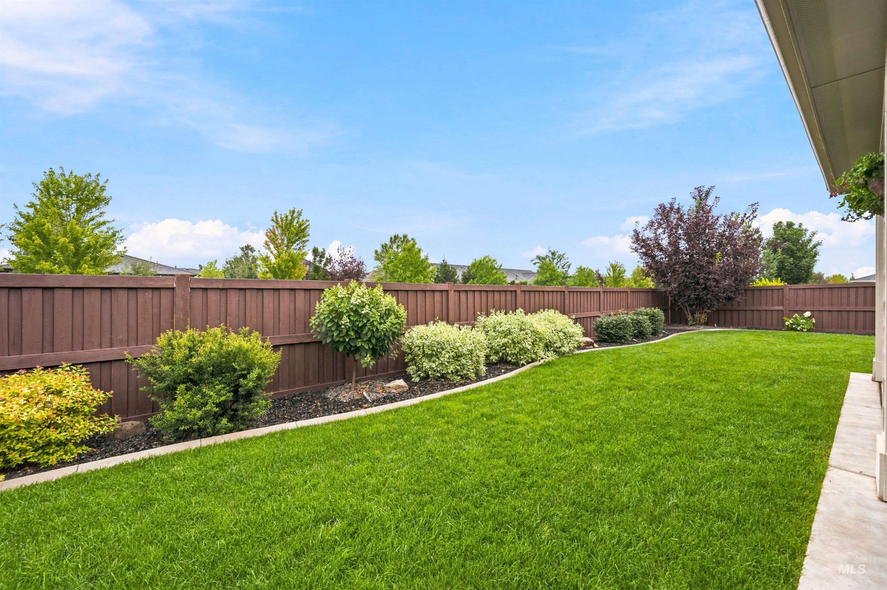 7030 N Maplestone Ave, Meridian, Idaho 83646, 4 Bedrooms, 3 Bathrooms, Residential For Sale, Price $1,235,000,MLS 98994428