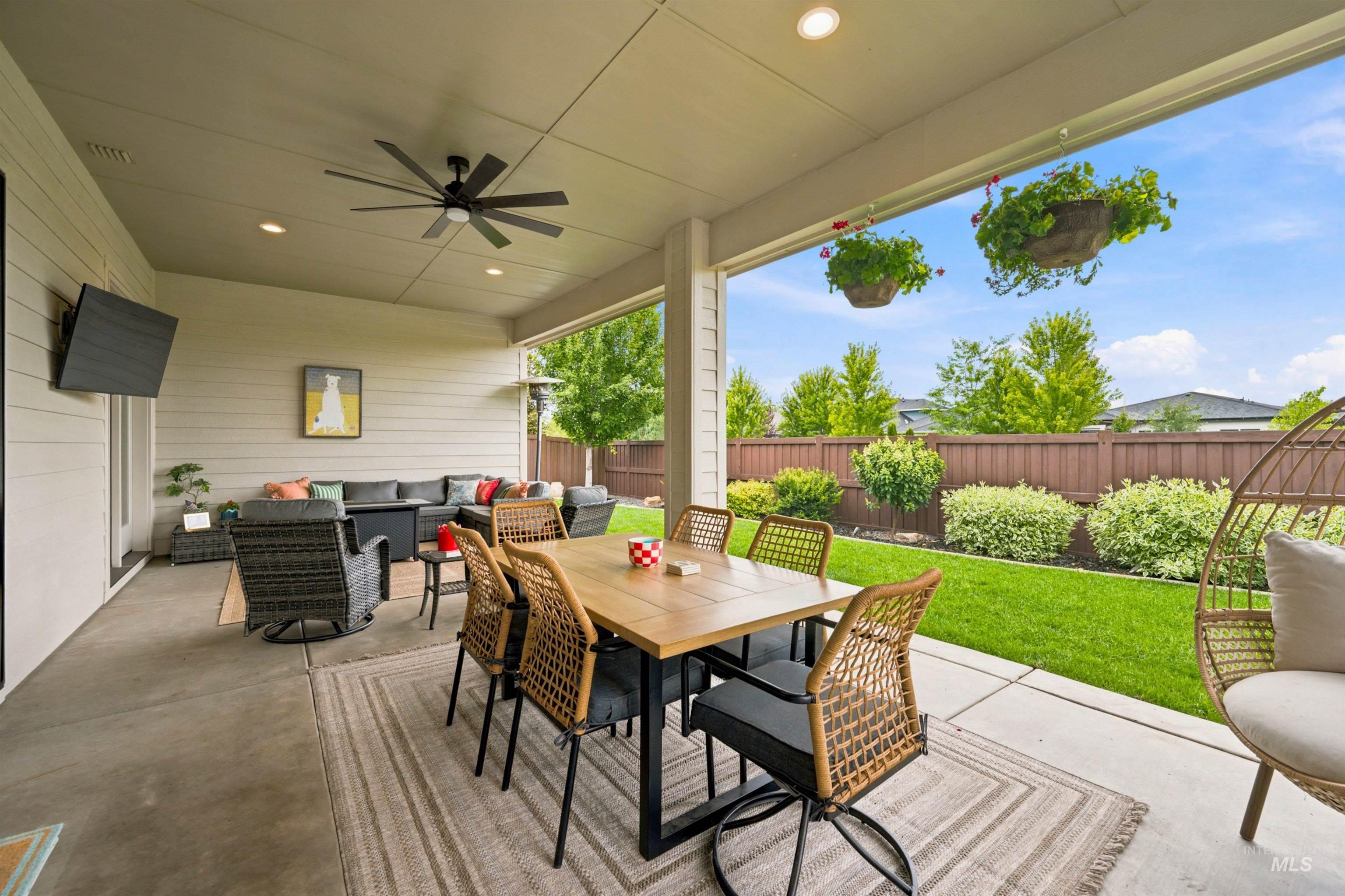 7030 N Maplestone Ave, Meridian, Idaho 83646, 4 Bedrooms, 3 Bathrooms, Residential For Sale, Price $1,235,000,MLS 98994428