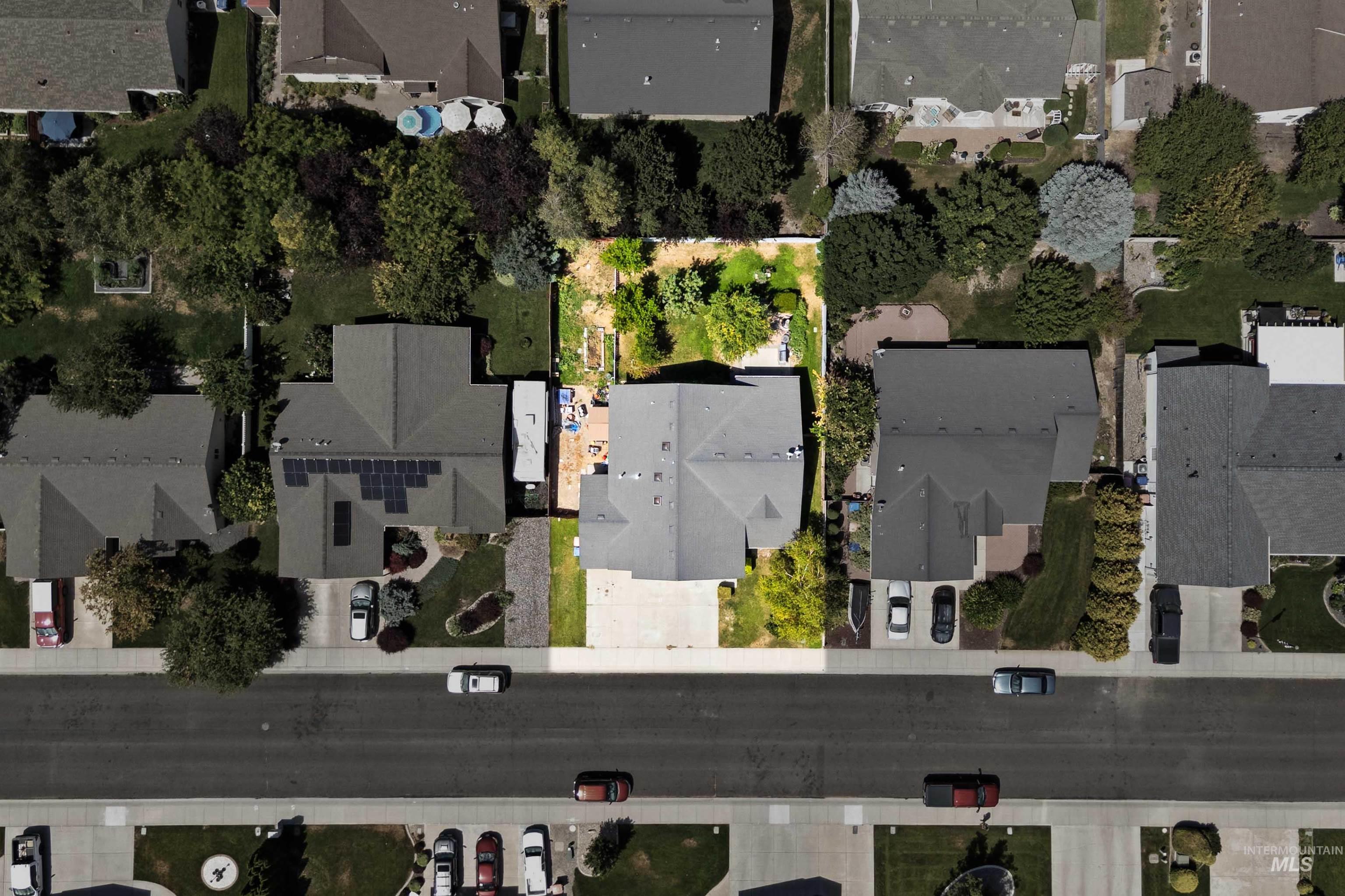 442 Pioneer Path, Twin Falls, Idaho 83301, 3 Bedrooms, 2.5 Bathrooms, Residential For Sale, Price $449,000,MLS 98994429