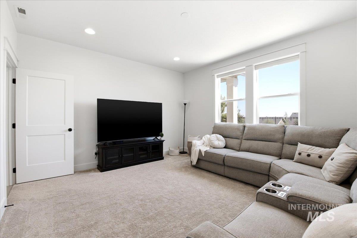 1398 W Ultar Dr, Nampa, Idaho 83686, 4 Bedrooms, 3 Bathrooms, Residential For Sale, Price $714,900,MLS 98994461