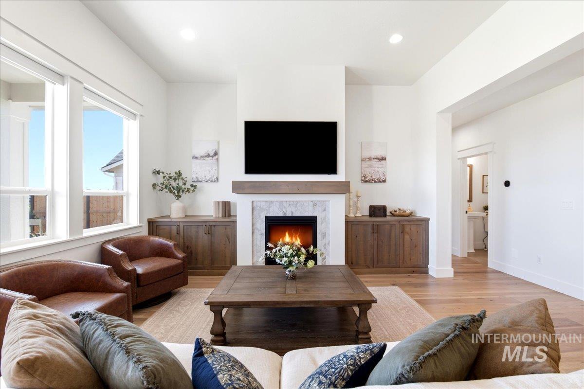 1398 W Ultar Dr, Nampa, Idaho 83686, 4 Bedrooms, 3 Bathrooms, Residential For Sale, Price $714,900,MLS 98994461