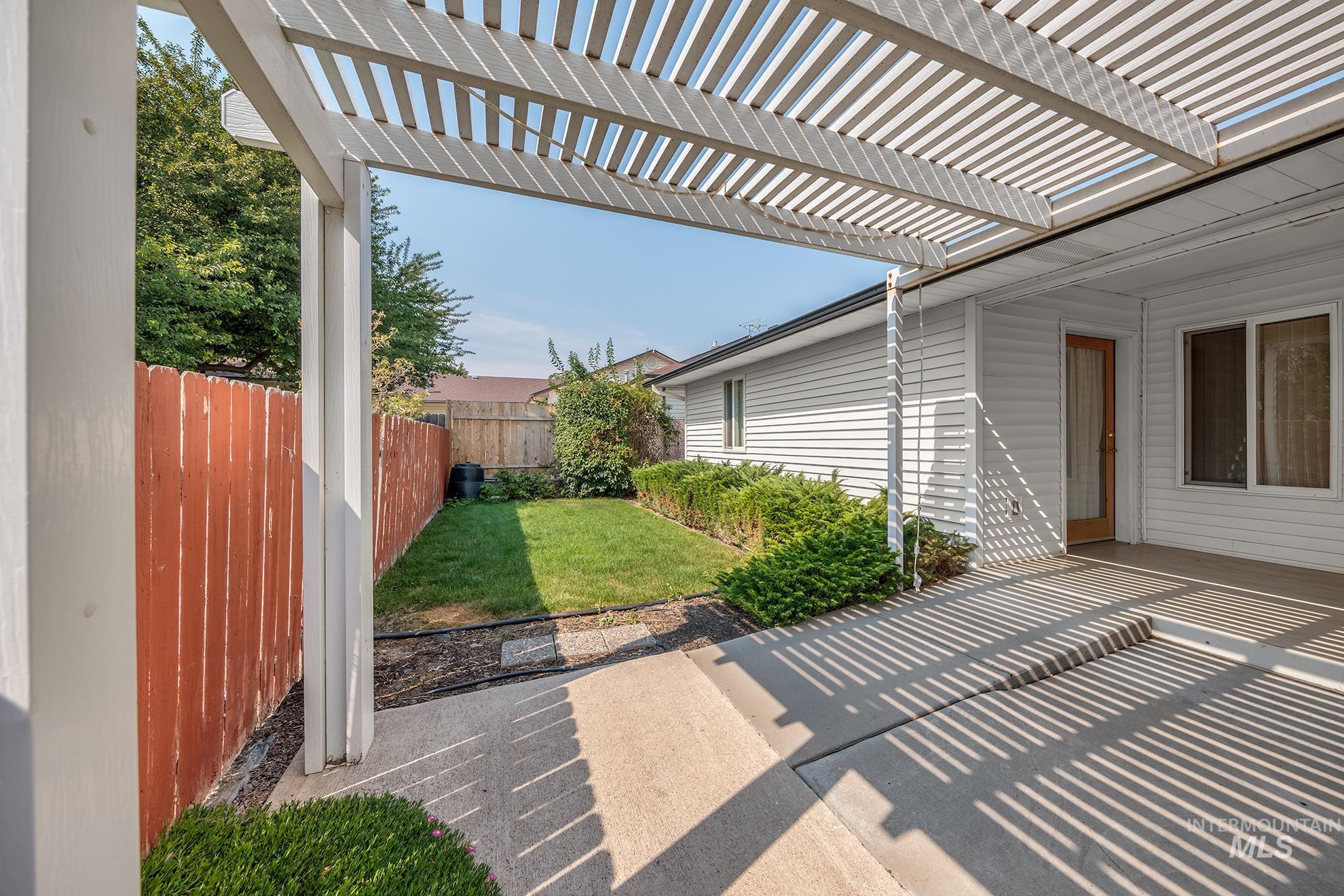 71 SW 18th St., Ontario, Oregon 97914, 3 Bedrooms, 2.5 Bathrooms, Residential For Sale, Price $460,000,MLS 98994469
