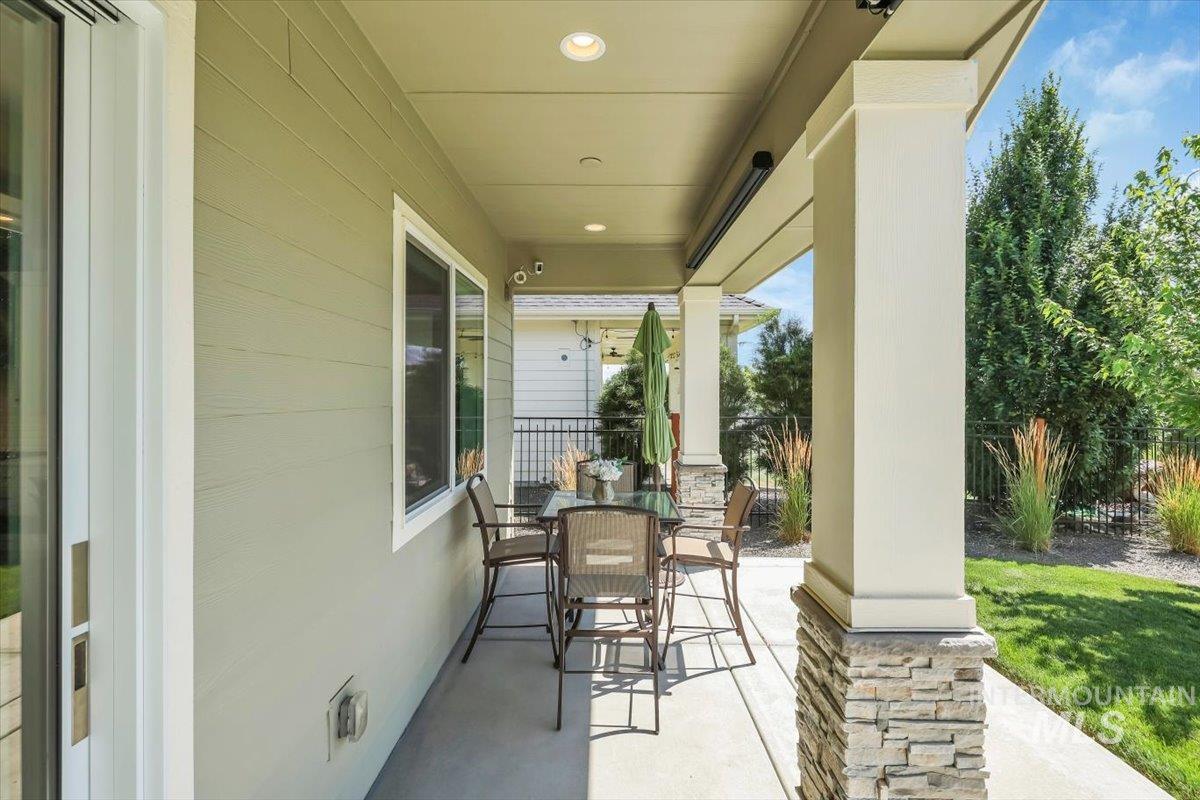 1281 N Diadora Ave, Eagle, Idaho 83616, 4 Bedrooms, 3.5 Bathrooms, Residential For Sale, Price $750,000,MLS 98994472