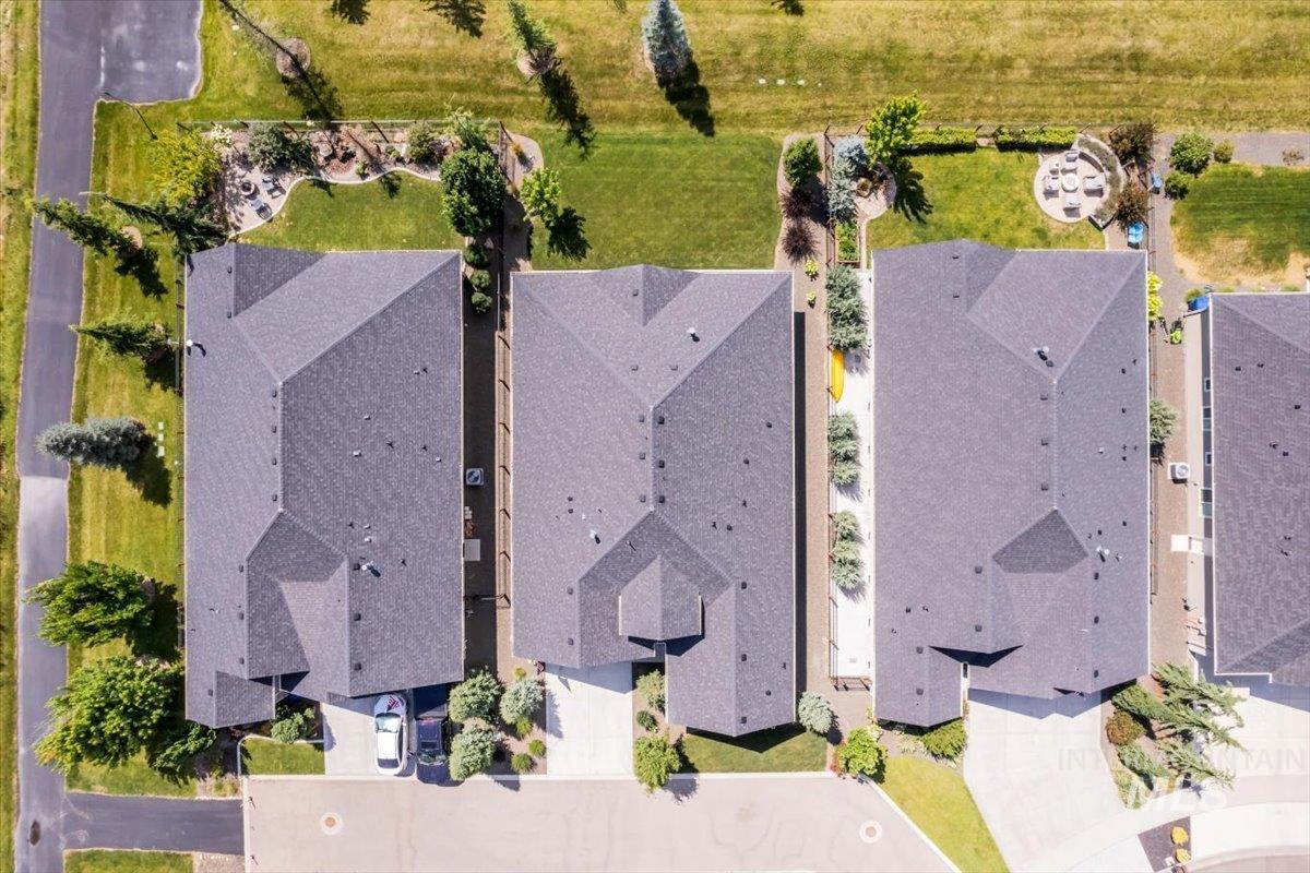 1281 N Diadora Ave, Eagle, Idaho 83616, 4 Bedrooms, 3.5 Bathrooms, Residential For Sale, Price $750,000,MLS 98994472