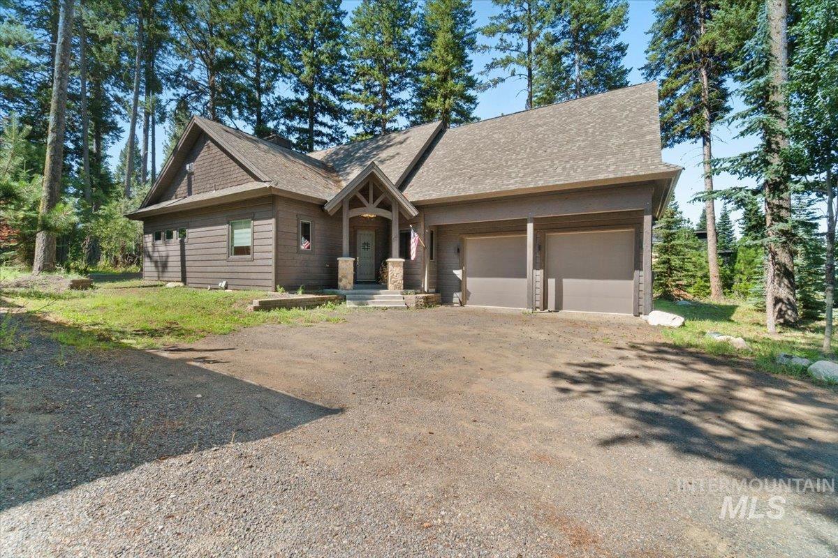 1014 Violet Way, McCall, Idaho 83638, 3 Bedrooms, 2.5 Bathrooms, Residential For Sale, Price $1,595,000, 98994473