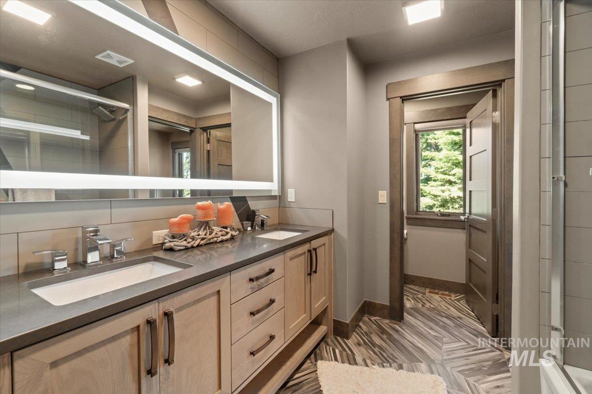 1014 Violet Way, McCall, Idaho 83638, 3 Bedrooms, 2.5 Bathrooms, Residential For Sale, Price $1,595,000, 98994473