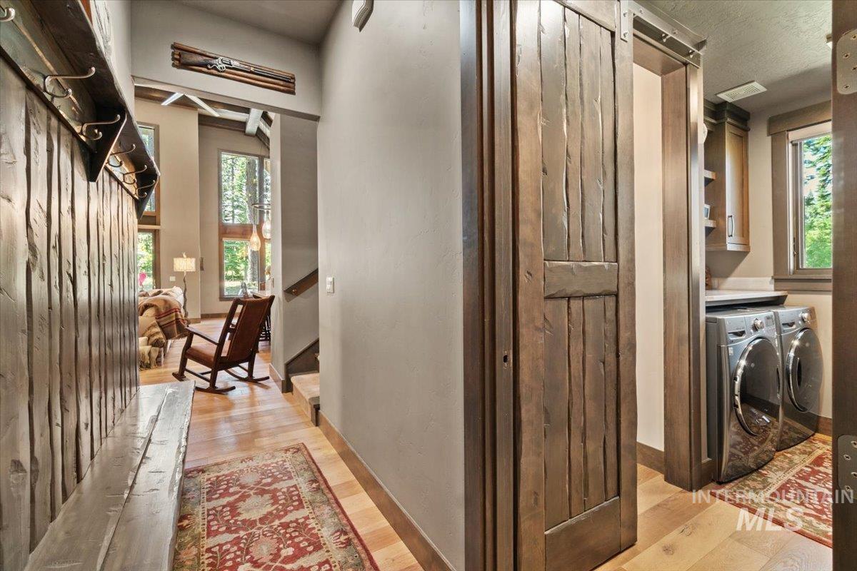 1014 Violet Way, McCall, Idaho 83638, 3 Bedrooms, 2.5 Bathrooms, Residential For Sale, Price $1,595,000, 98994473