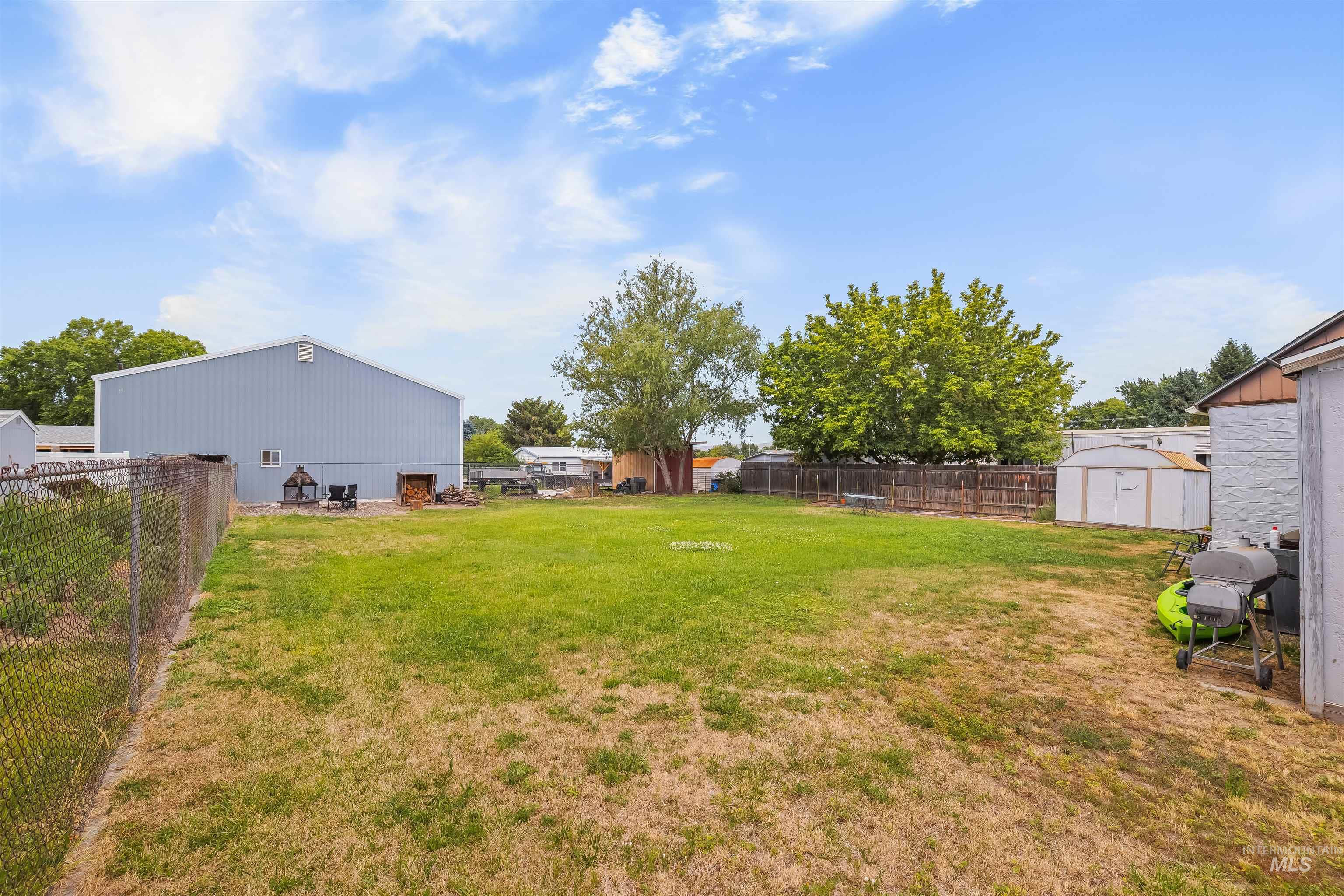 3512 16Th St, Lewiston, Idaho 83501, 3 Bedrooms, 1 Bathroom, Residential For Sale, Price $290,000,MLS 98994477