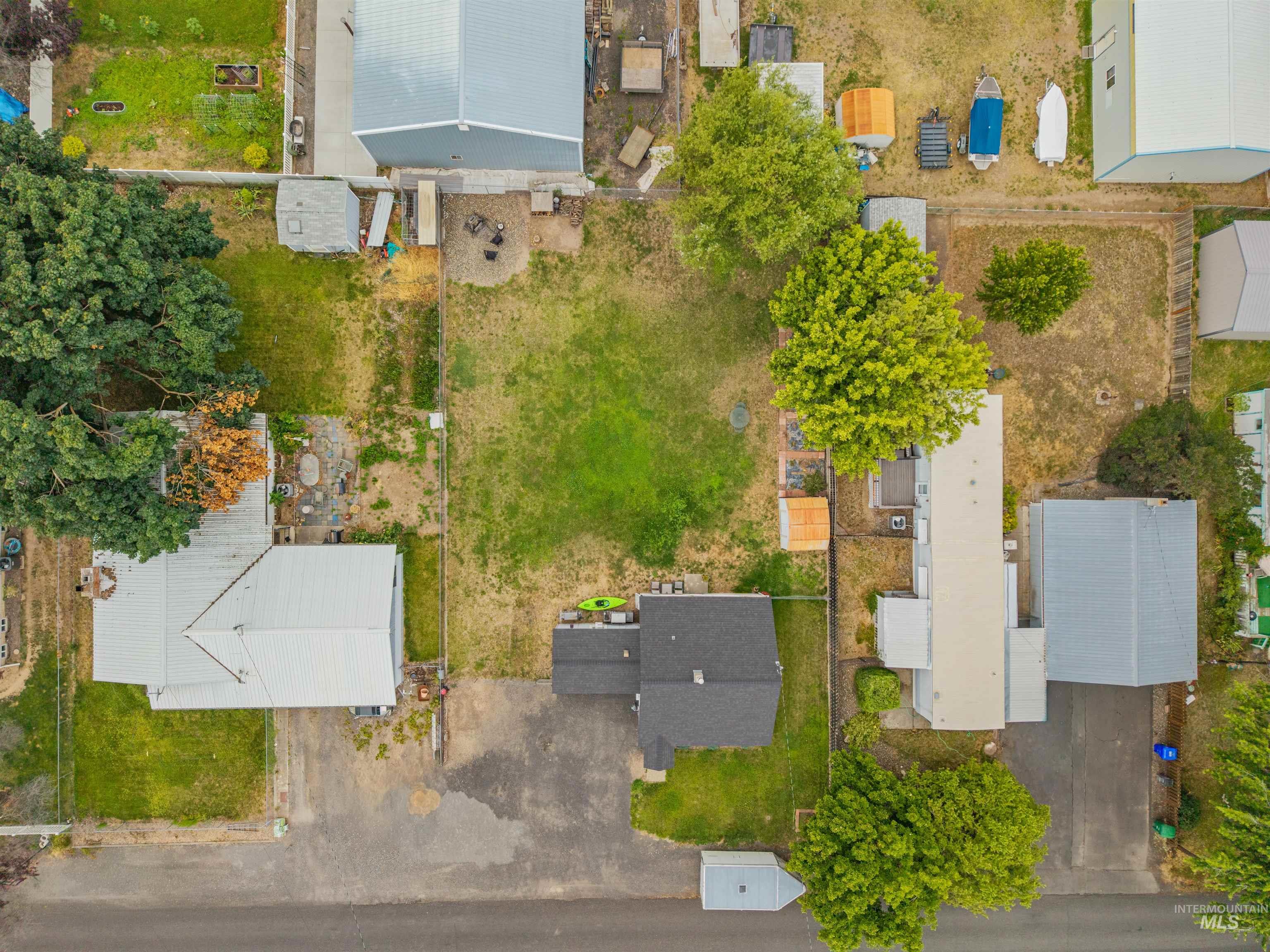 3512 16Th St, Lewiston, Idaho 83501, 3 Bedrooms, 1 Bathroom, Residential For Sale, Price $290,000,MLS 98994477