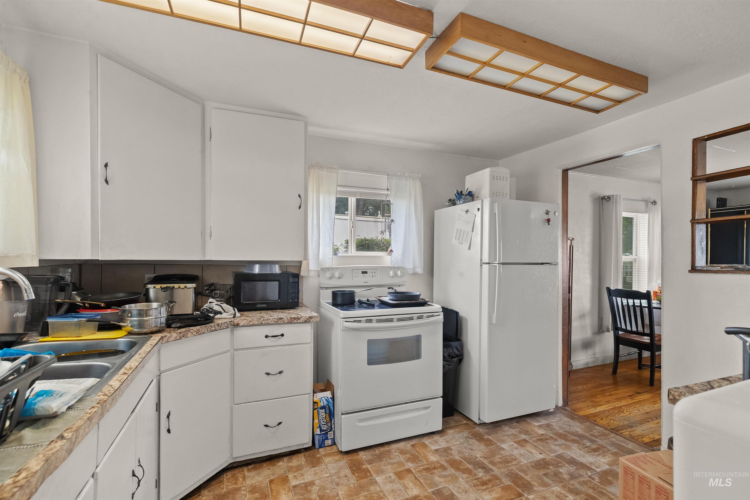 3512 16Th St, Lewiston, Idaho 83501, 3 Bedrooms, 1 Bathroom, Residential For Sale, Price $290,000,MLS 98994477