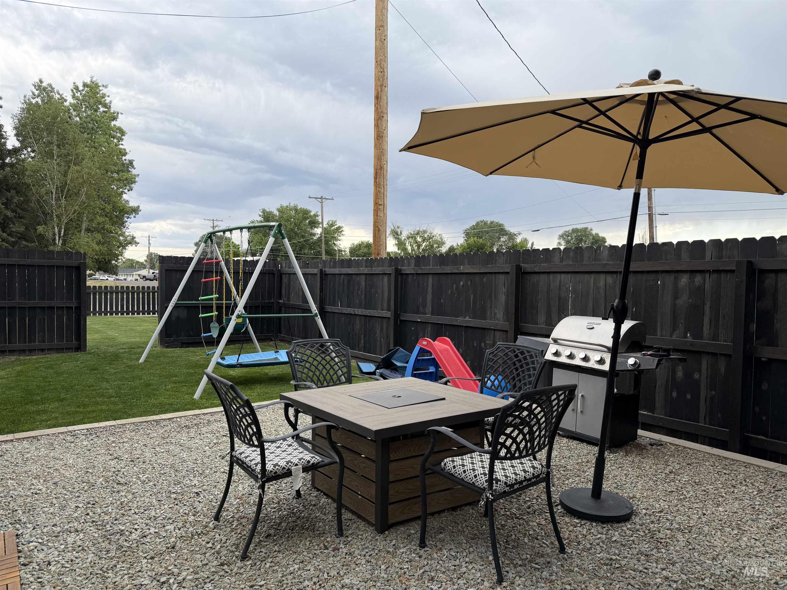 1805 20th Street, Heyburn, Idaho 83336, 3 Bedrooms, 2 Bathrooms, Residential For Sale, Price $405,000,MLS 98994479