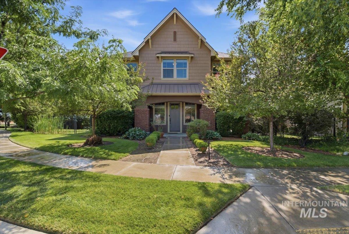 5285 E Arrow Junction, Boise, Idaho 83716, 3 Bedrooms, 2.5 Bathrooms, Residential For Sale, Price $900,000,MLS 98994480