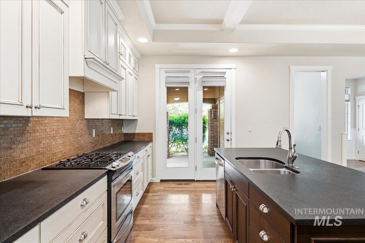5285 E Arrow Junction, Boise, Idaho 83716, 3 Bedrooms, 2.5 Bathrooms, Residential For Sale, Price $900,000,MLS 98994480