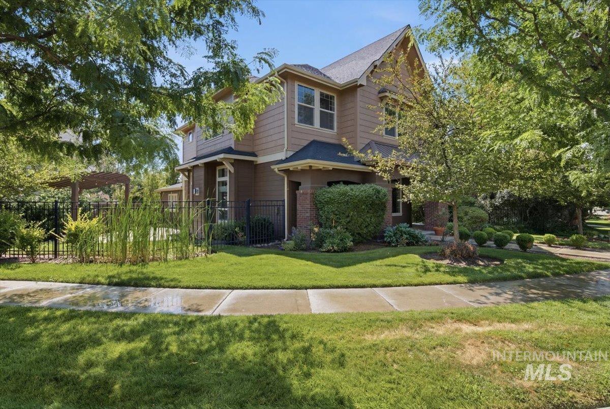 5285 E Arrow Junction, Boise, Idaho 83716, 3 Bedrooms, 2.5 Bathrooms, Residential For Sale, Price $900,000,MLS 98994480