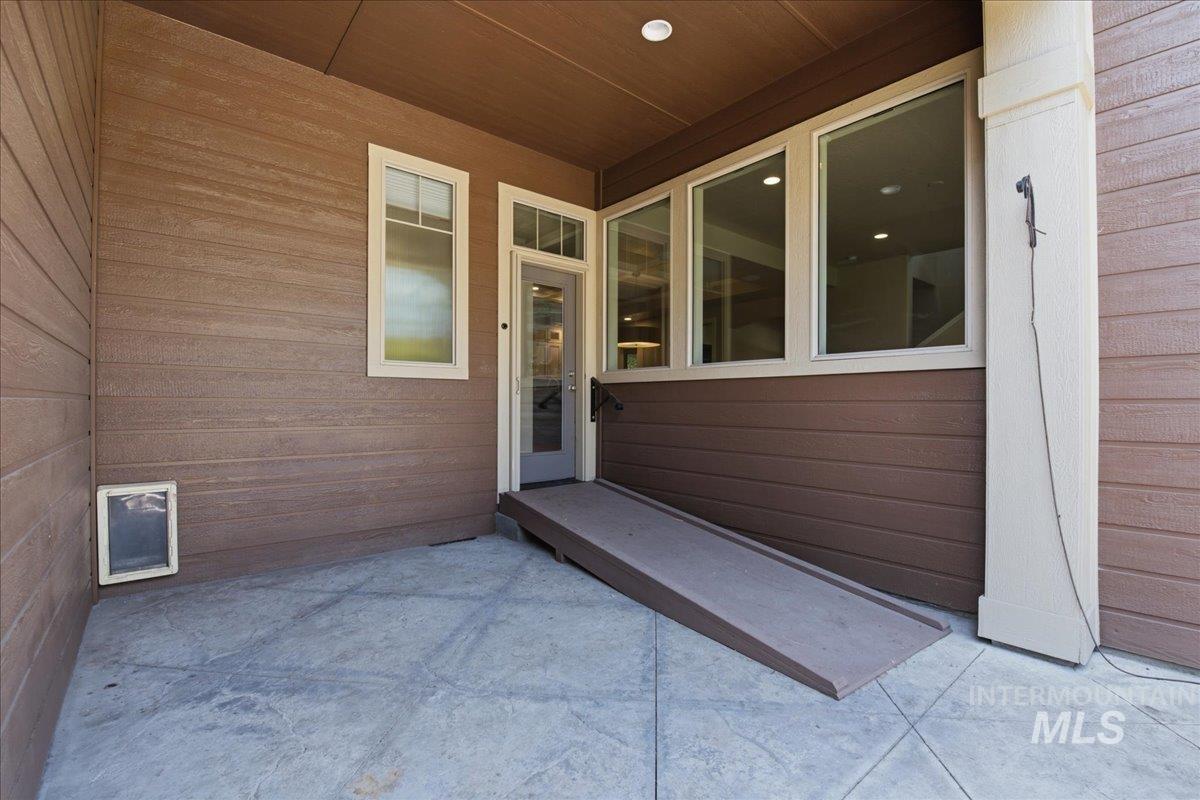5285 E Arrow Junction, Boise, Idaho 83716, 3 Bedrooms, 2.5 Bathrooms, Residential For Sale, Price $900,000,MLS 98994480