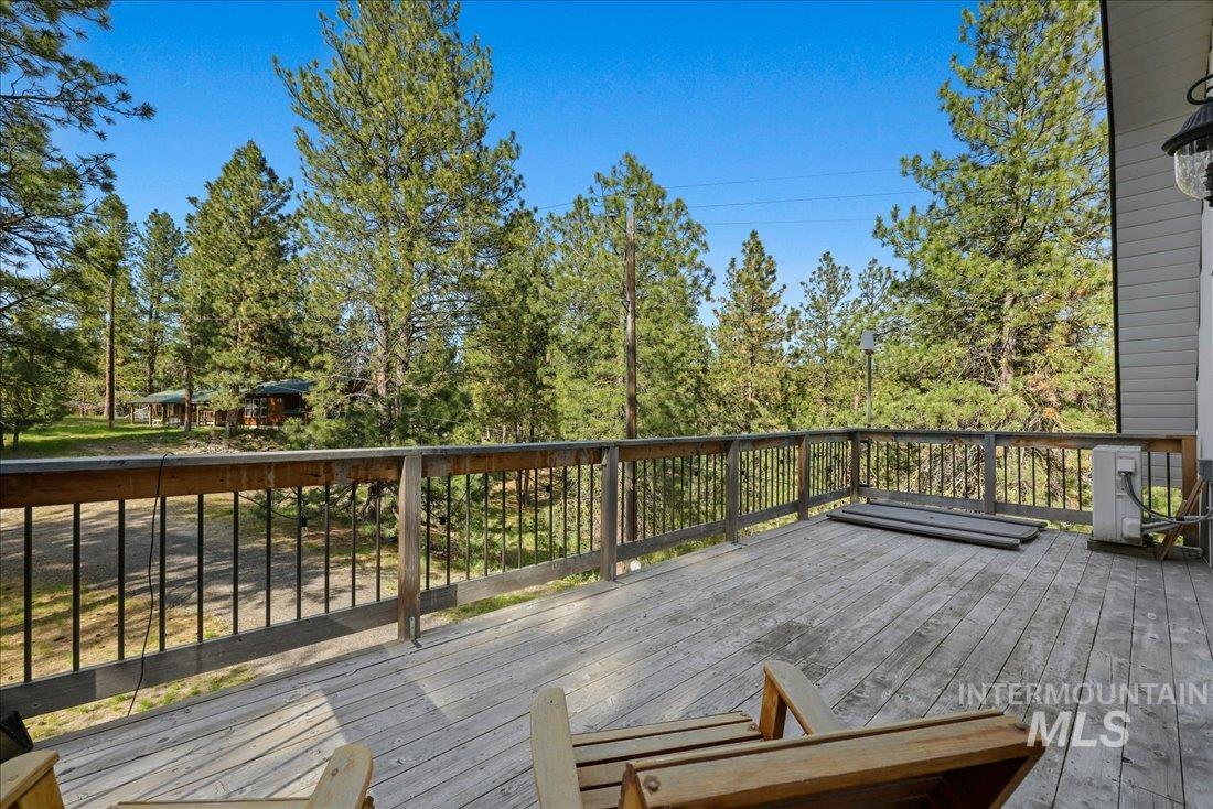 14 Melonie Loop, Cascade, Idaho 83611, 3 Bedrooms, 2 Bathrooms, Residential For Sale, Price $499,999,MLS 98994483