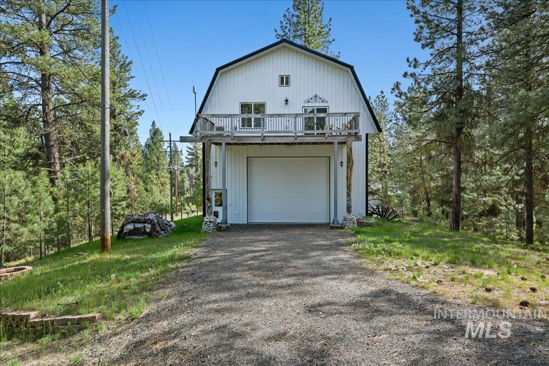 14 Melonie Loop, Cascade, Idaho 83611, 3 Bedrooms, 2 Bathrooms, Residential For Sale, Price $499,999,MLS 98994483