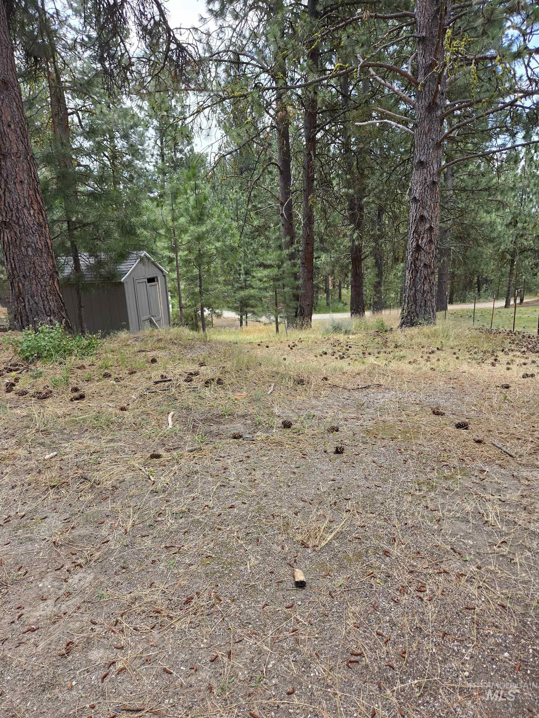 14 Melonie Loop, Cascade, Idaho 83611, 3 Bedrooms, 2 Bathrooms, Residential For Sale, Price $499,999,MLS 98994483