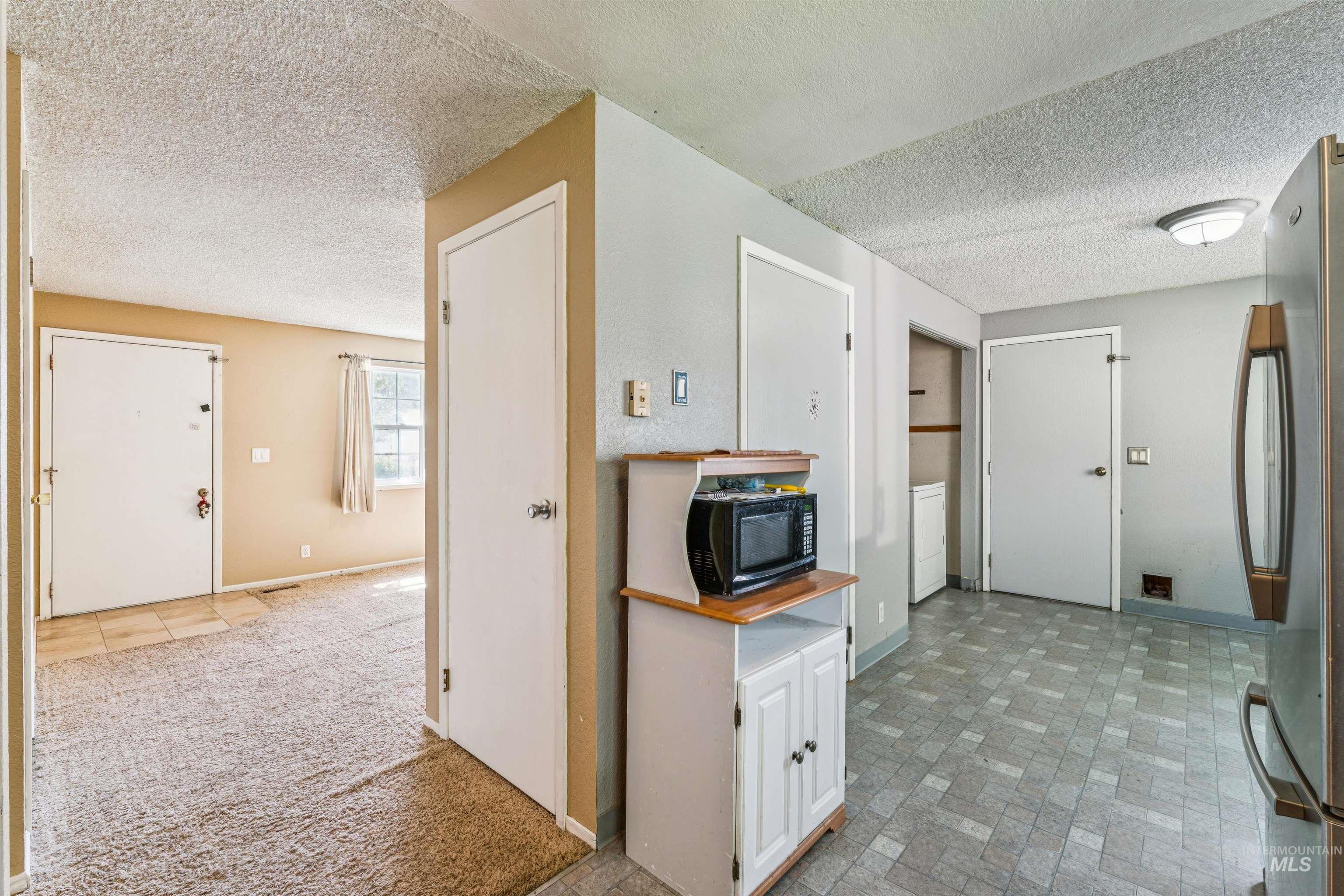 6565 S Southdale Ave, Boise, Idaho 83709, 3 Bedrooms, 1 Bathroom, Residential For Sale, Price $414,900,MLS 98994492