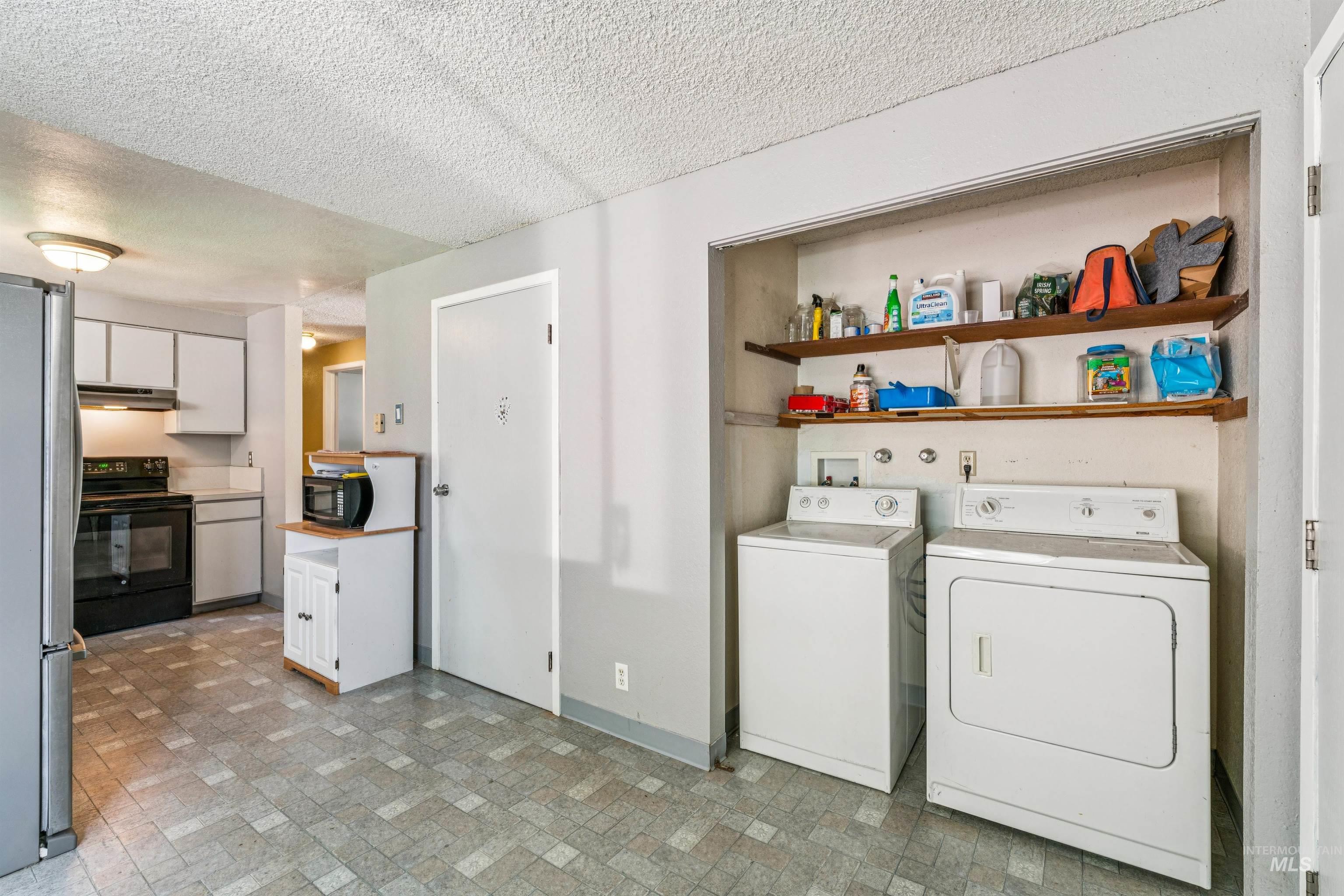 6565 S Southdale Ave, Boise, Idaho 83709, 3 Bedrooms, 1 Bathroom, Residential For Sale, Price $414,900,MLS 98994492