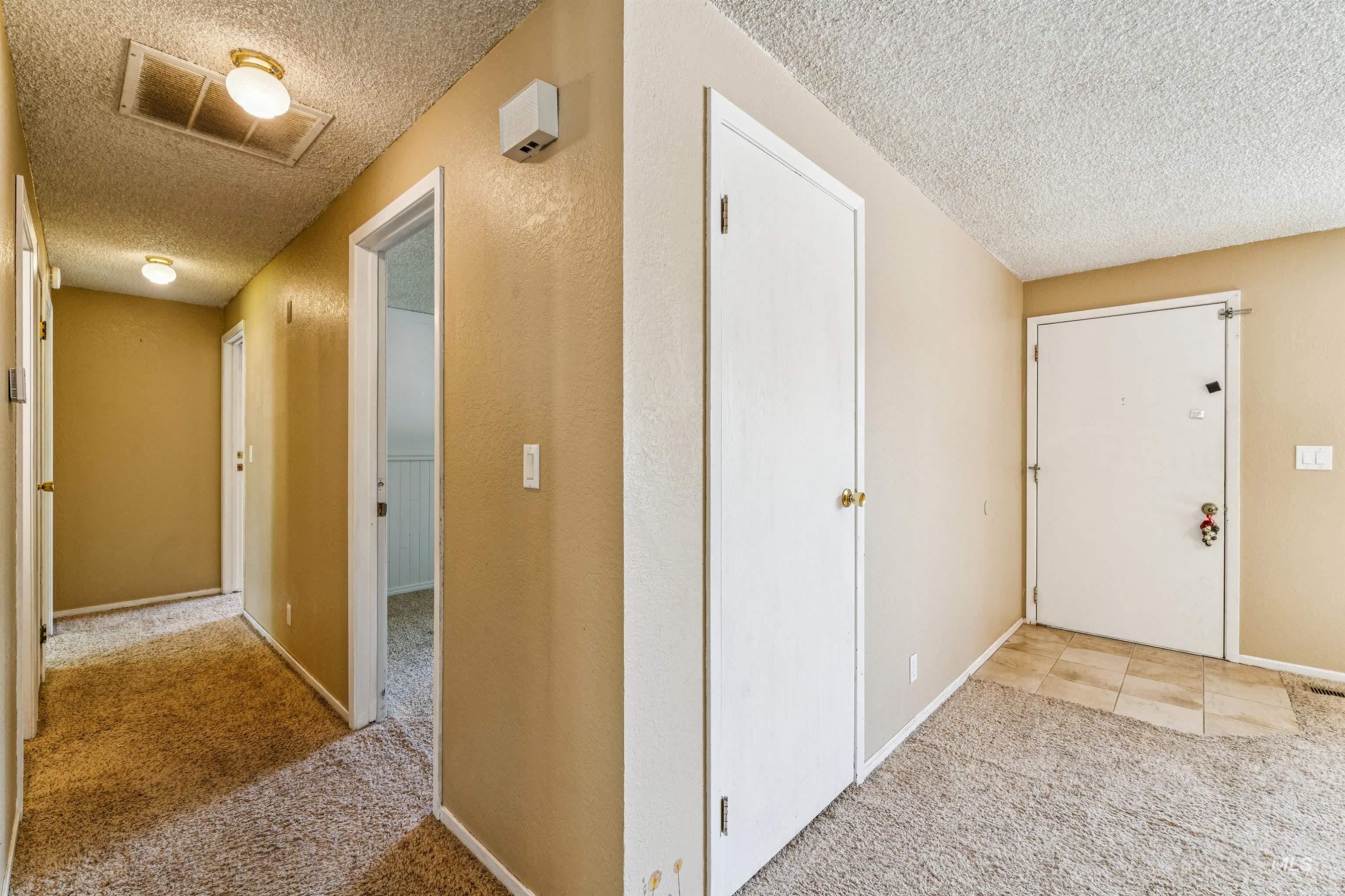 6565 S Southdale Ave, Boise, Idaho 83709, 3 Bedrooms, 1 Bathroom, Residential For Sale, Price $414,900,MLS 98994492