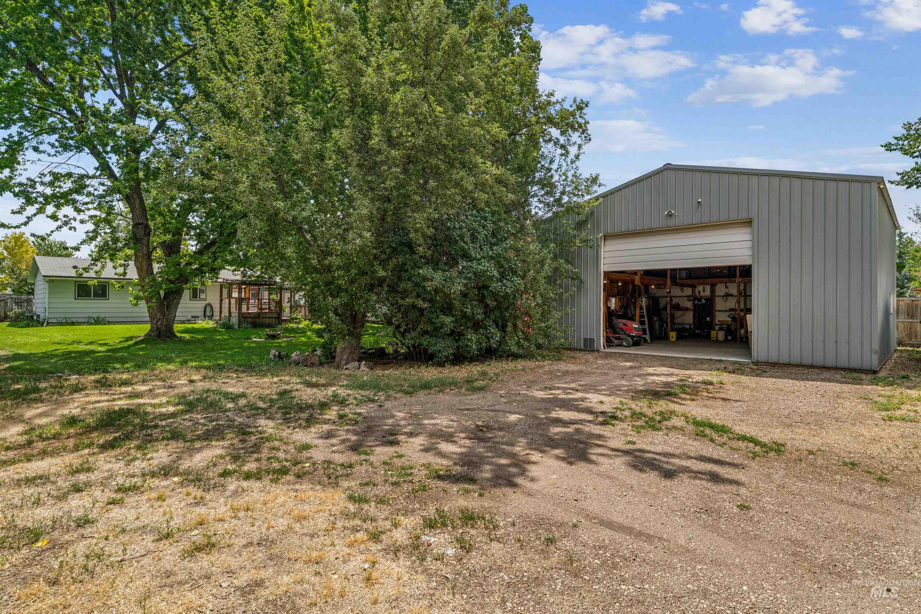 6565 S Southdale Ave, Boise, Idaho 83709, 3 Bedrooms, 1 Bathroom, Residential For Sale, Price $414,900,MLS 98994492