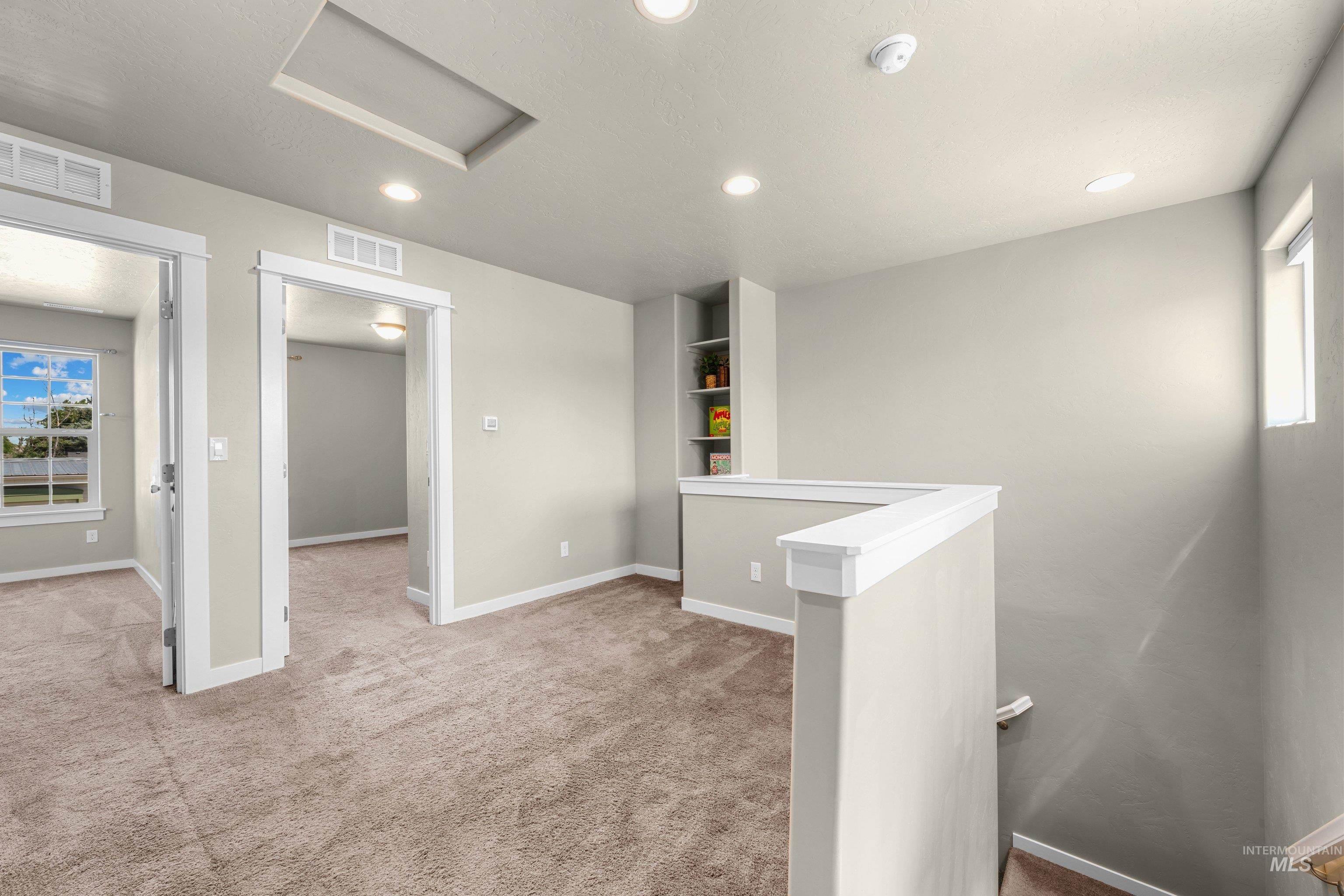 3869 Jackie Ln, Boise, Idaho 83704, 3 Bedrooms, 2.5 Bathrooms, Residential For Sale, Price $475,000,MLS 98994493