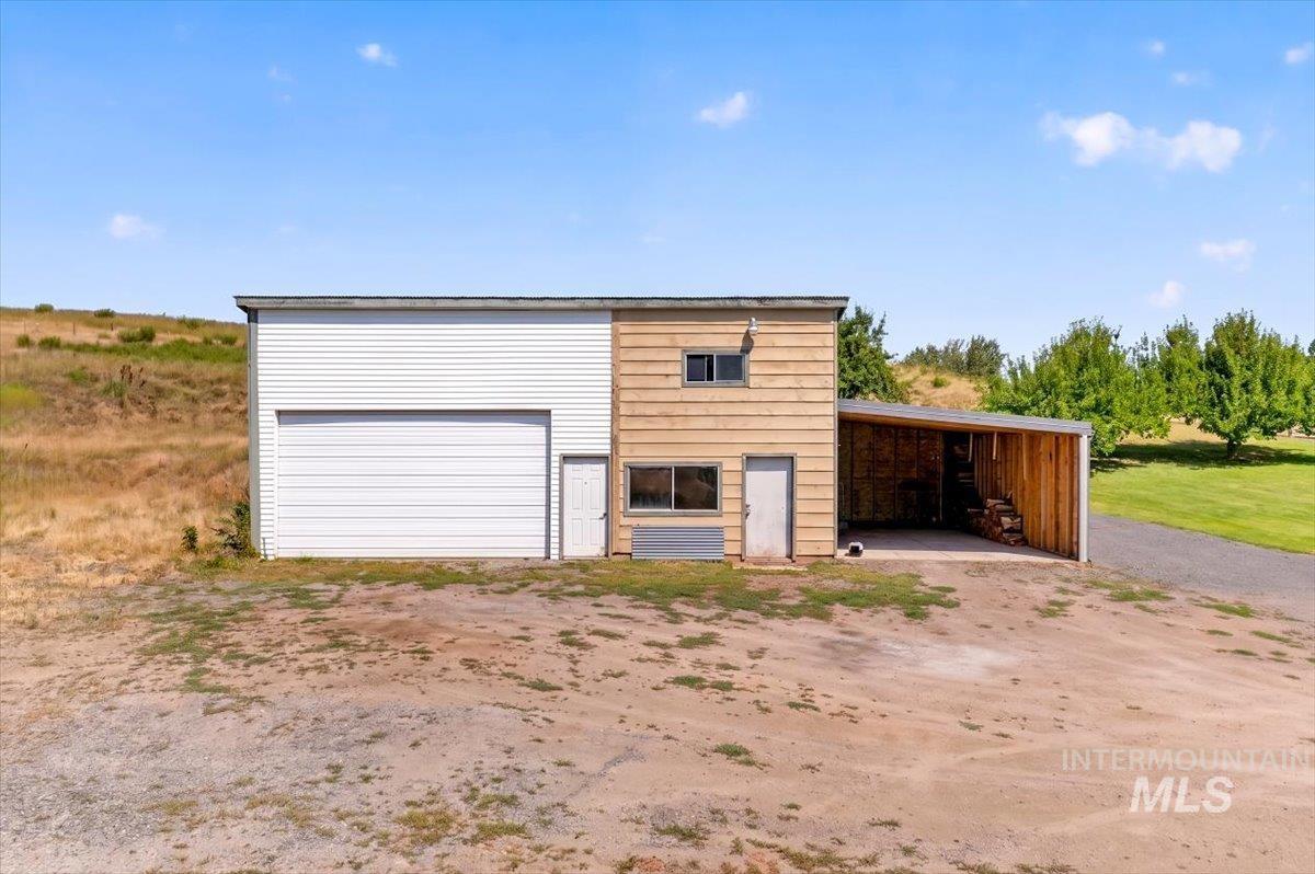 1071 Reynolds Rd, Princeton, Idaho 83857, 2 Bedrooms, 1.5 Bathrooms, Residential For Sale, Price $500,000,MLS 98994496