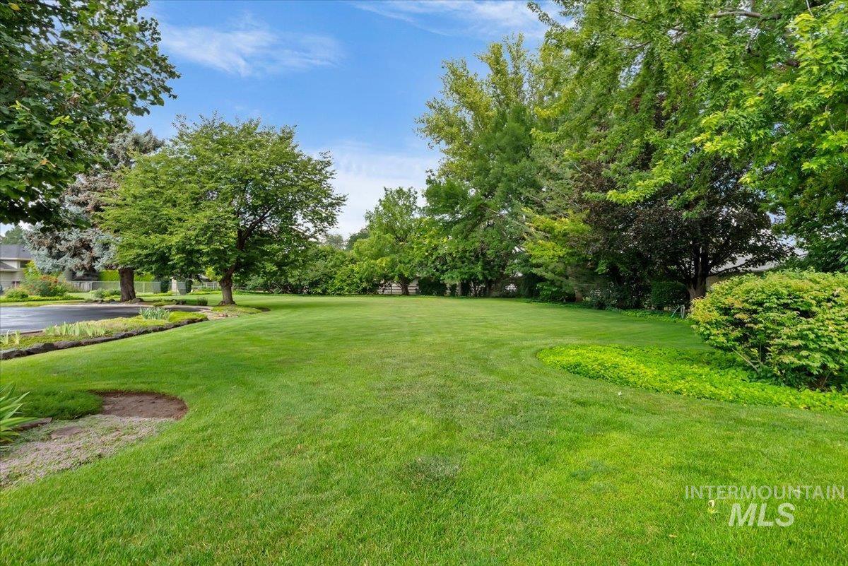 818 Winther Blvd, Nampa, Idaho 83651, 5 Bedrooms, 3 Bathrooms, Residential For Sale, Price $875,000,MLS 98994501