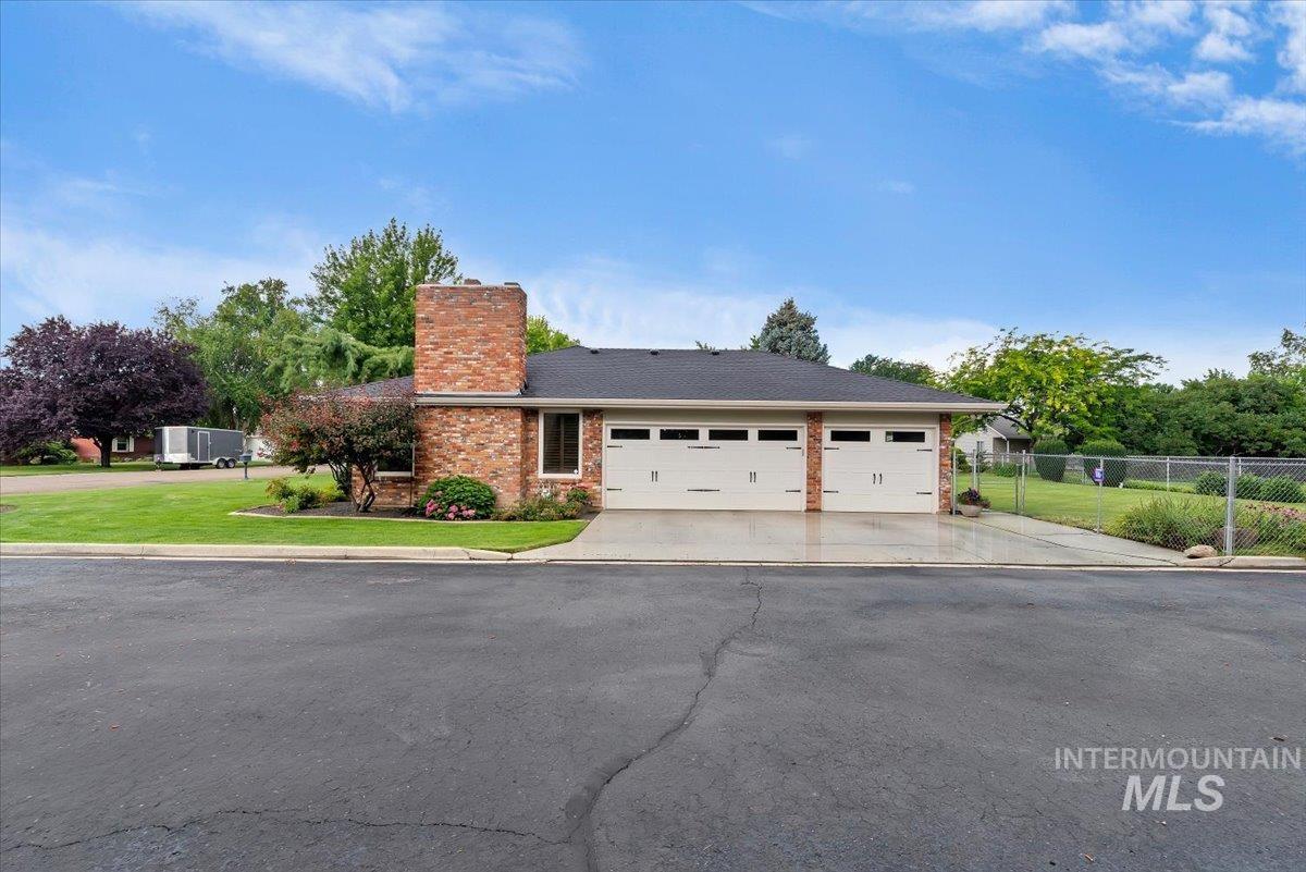 818 Winther Blvd, Nampa, Idaho 83651, 5 Bedrooms, 3 Bathrooms, Residential For Sale, Price $875,000,MLS 98994501