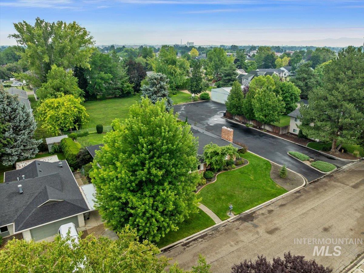 818 Winther Blvd, Nampa, Idaho 83651, 5 Bedrooms, 3 Bathrooms, Residential For Sale, Price $875,000,MLS 98994501