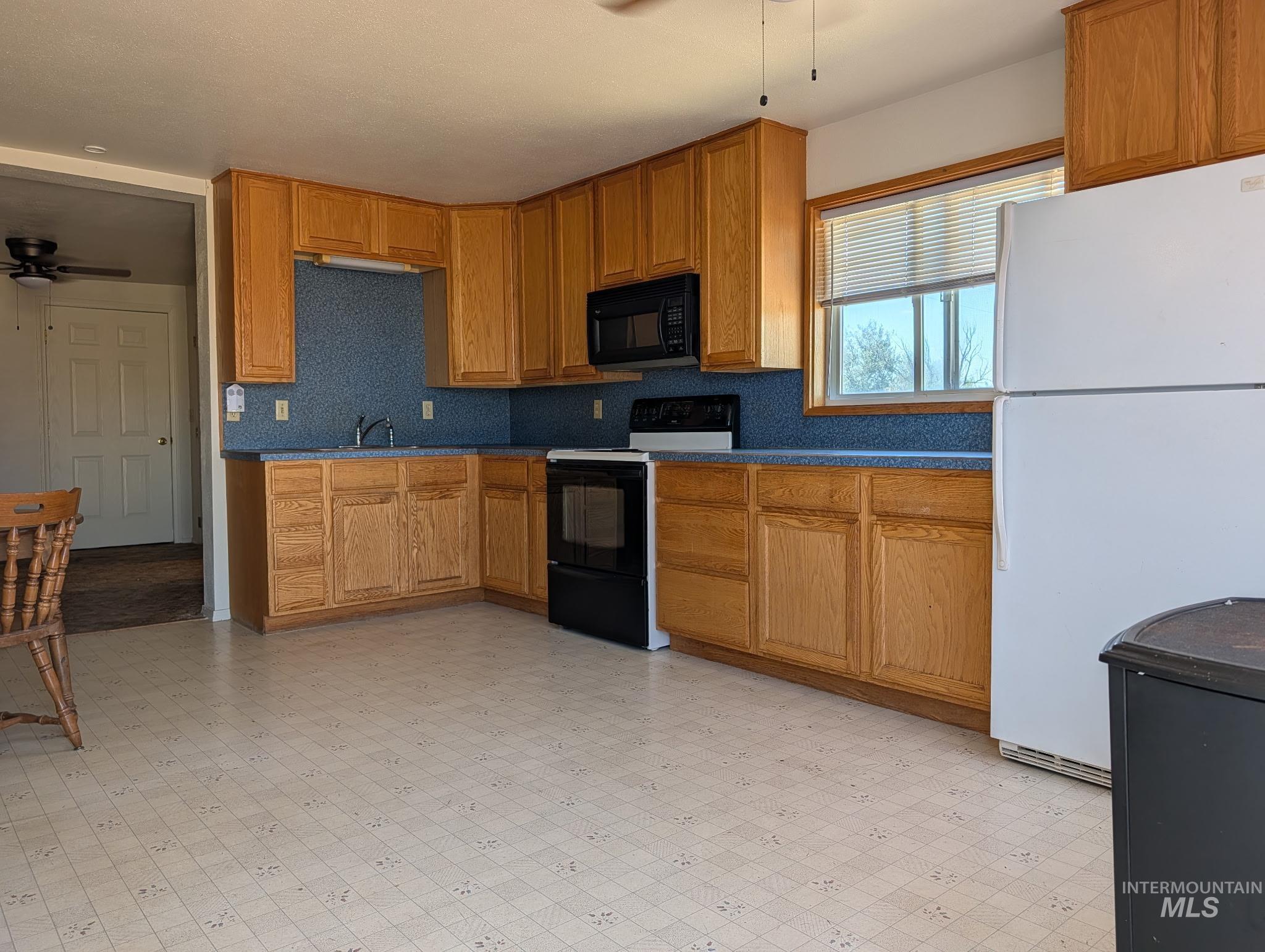 804 Indian Valley Rd., Indian Valley, Idaho 83632, 1 Bedroom, 1 Bathroom, Residential For Sale, Price $245,000, 98994502