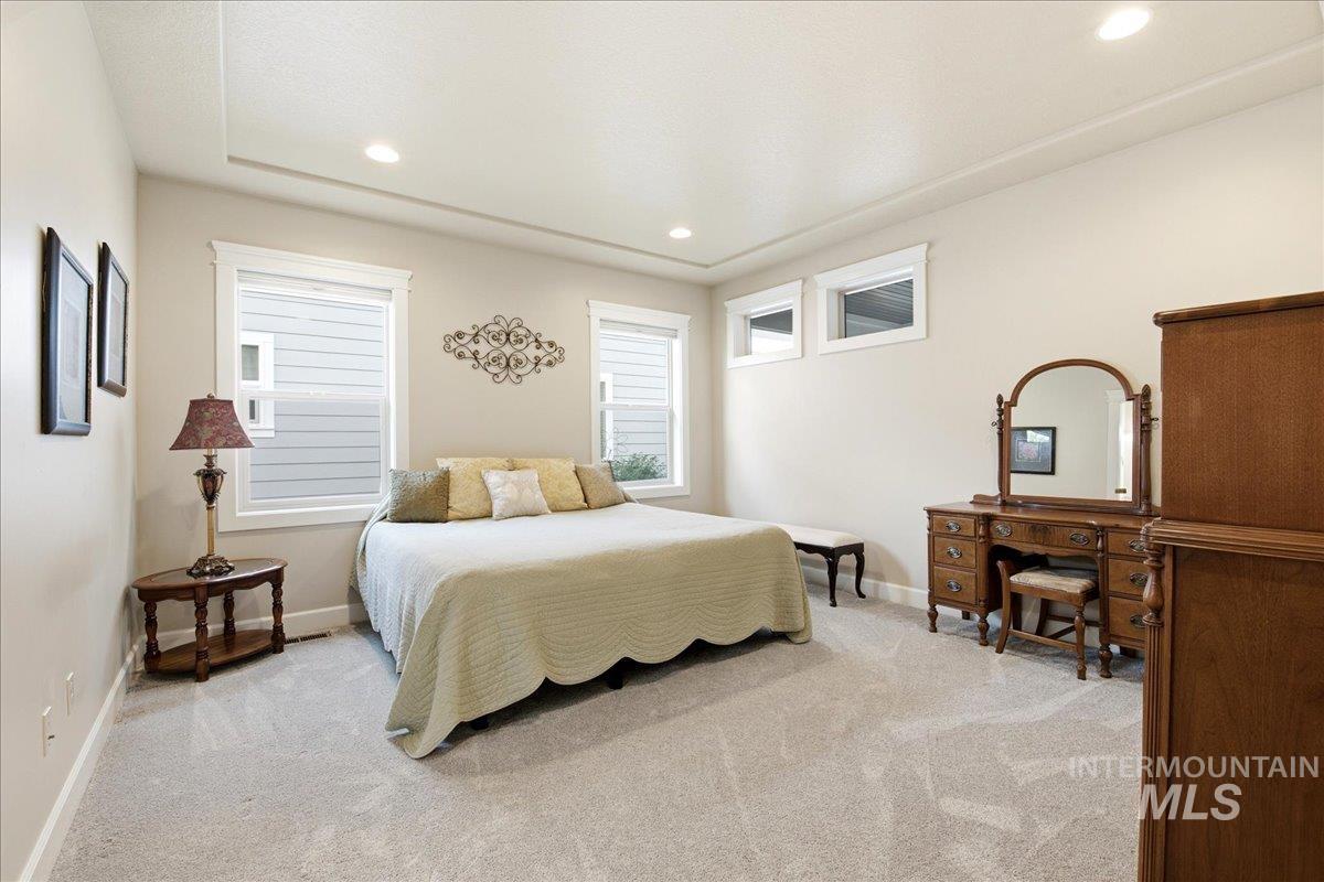 1400 E Summerplace St, Meridian, Idaho 83646, 3 Bedrooms, 2 Bathrooms, Residential For Sale, Price $499,900, 98994503