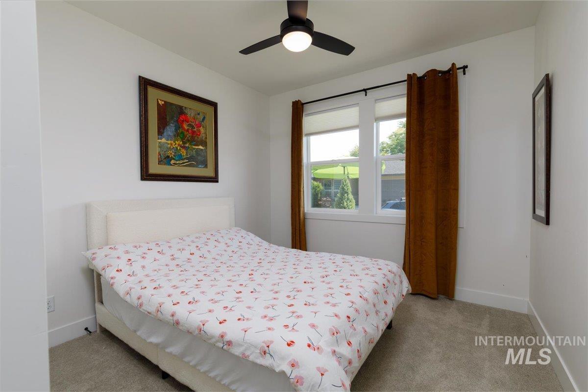 4087 N Heritage View Avenue, Meridian, Idaho 83646, 3 Bedrooms, 2 Bathrooms, Residential For Sale, Price $590,000, 98994504
