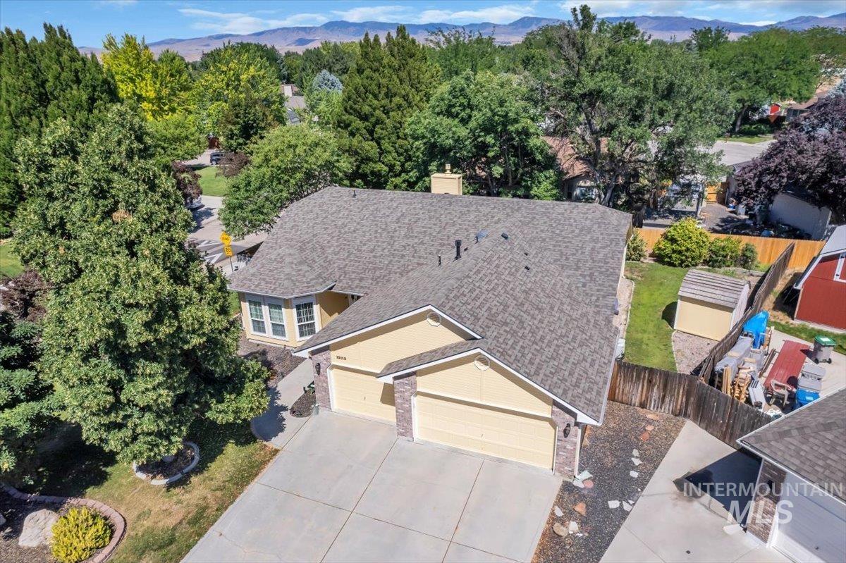 12113 W Musket Dr, Boise, Idaho 83713, 4 Bedrooms, 2 Bathrooms, Residential For Sale, Price $585,000, 98994505