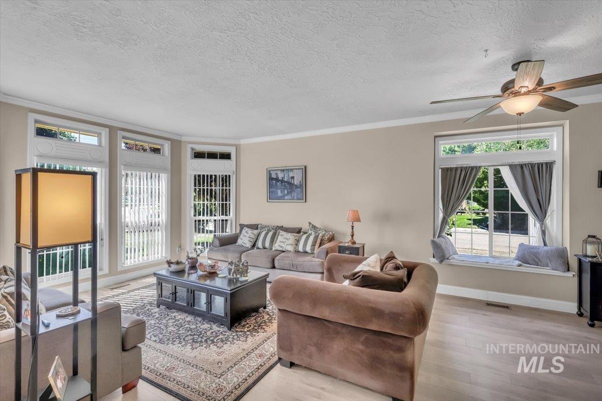 12113 W Musket Dr, Boise, Idaho 83713, 4 Bedrooms, 2 Bathrooms, Residential For Sale, Price $585,000, 98994505