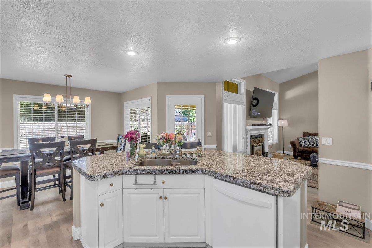 12113 W Musket Dr, Boise, Idaho 83713, 4 Bedrooms, 2 Bathrooms, Residential For Sale, Price $585,000, 98994505