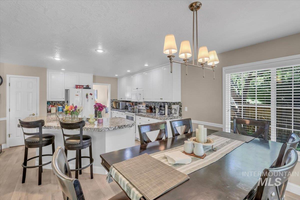 12113 W Musket Dr, Boise, Idaho 83713, 4 Bedrooms, 2 Bathrooms, Residential For Sale, Price $585,000, 98994505