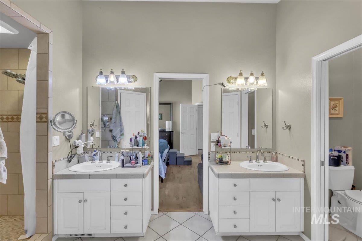 12113 W Musket Dr, Boise, Idaho 83713, 4 Bedrooms, 2 Bathrooms, Residential For Sale, Price $585,000, 98994505
