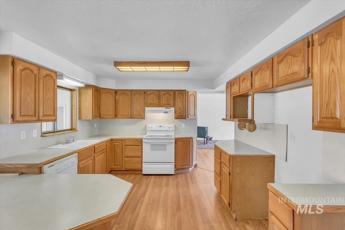 11140 W Gila Dr, Kuna, Idaho 83634, 3 Bedrooms, 2 Bathrooms, Residential For Sale, Price $509,509, 98994507