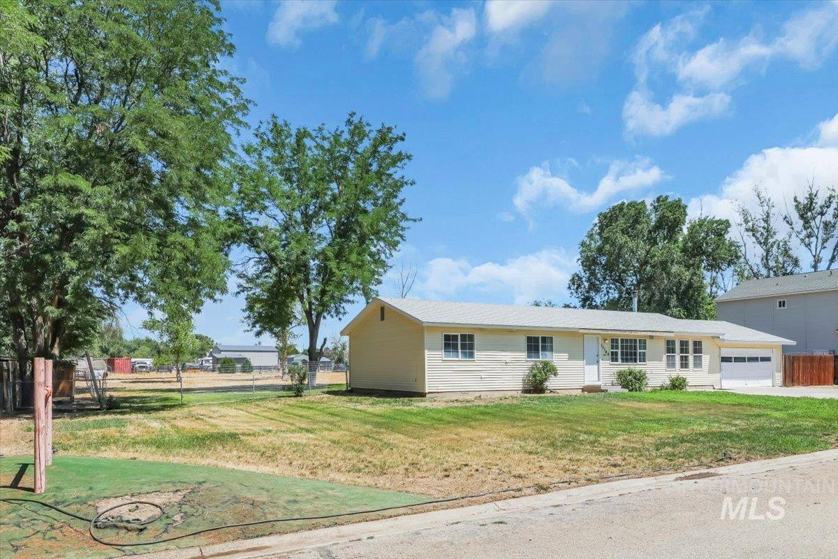 11140 W Gila Dr, Kuna, Idaho 83634, 3 Bedrooms, 2 Bathrooms, Residential For Sale, Price $509,509, 98994507