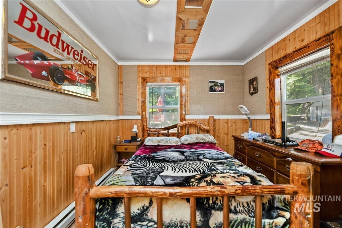 531 Brenda Dr, Cascade, Idaho 83611, 2 Bedrooms, 1 Bathroom, Residential For Sale, Price $449,900,MLS 98994511