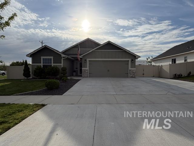 2244 S Knotty Timber Pl, Meridian, Idaho 83642, 3 Bedrooms, 2 Bathrooms, Residential For Sale, Price $520,000,MLS 98994519