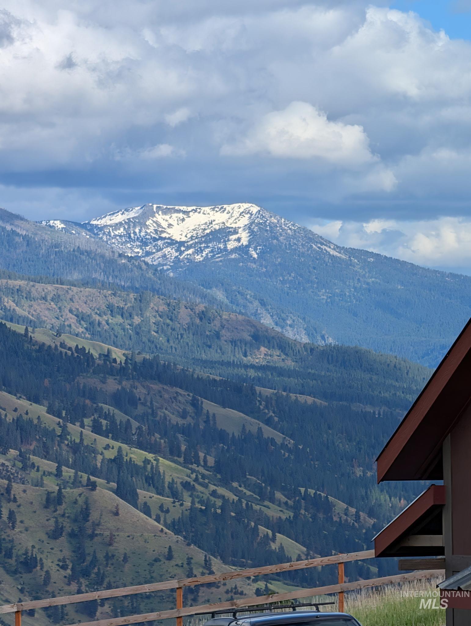 111 Elk Haven Circle, Pollock, Idaho 83547, 2 Bedrooms, 2 Bathrooms, Residential For Sale, Price $499,000, 98994522