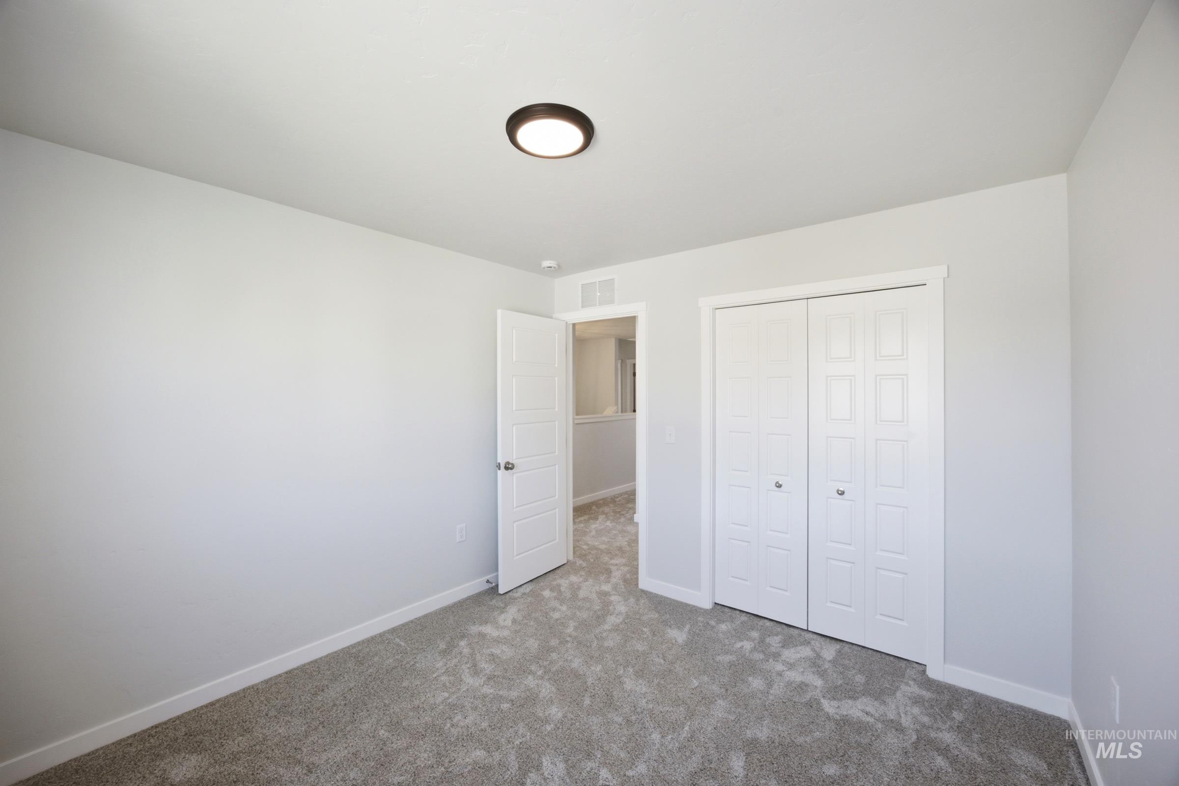 212 W 17th Ave, Jerome, Idaho 83338, 4 Bedrooms, 2.5 Bathrooms, Residential For Sale, Price $474,990, 98994539
