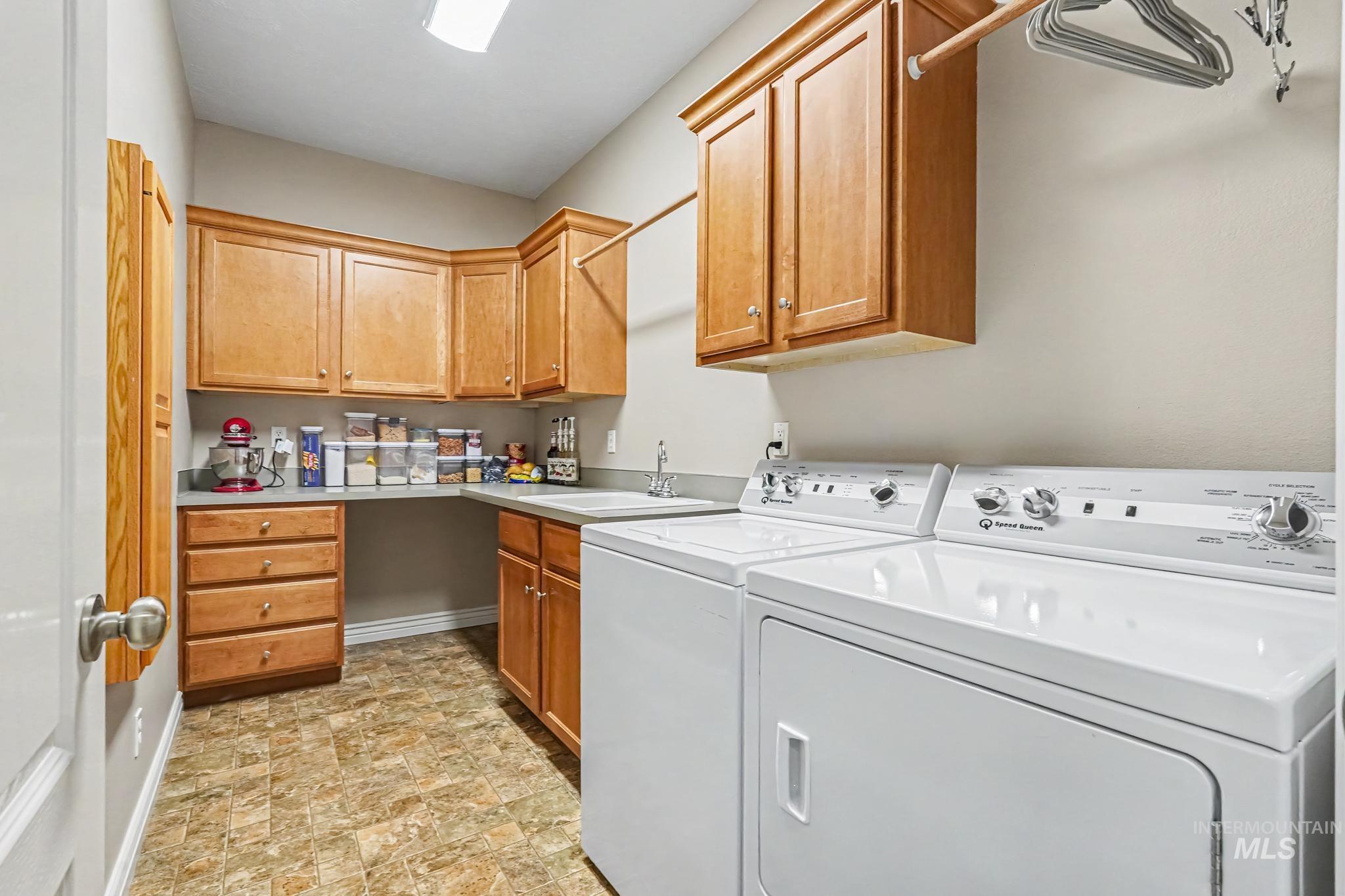 4243 E Switzer Way, Nampa, Idaho 83686, 5 Bedrooms, 4.5 Bathrooms, Residential For Sale, Price $1,199,000, 98994541