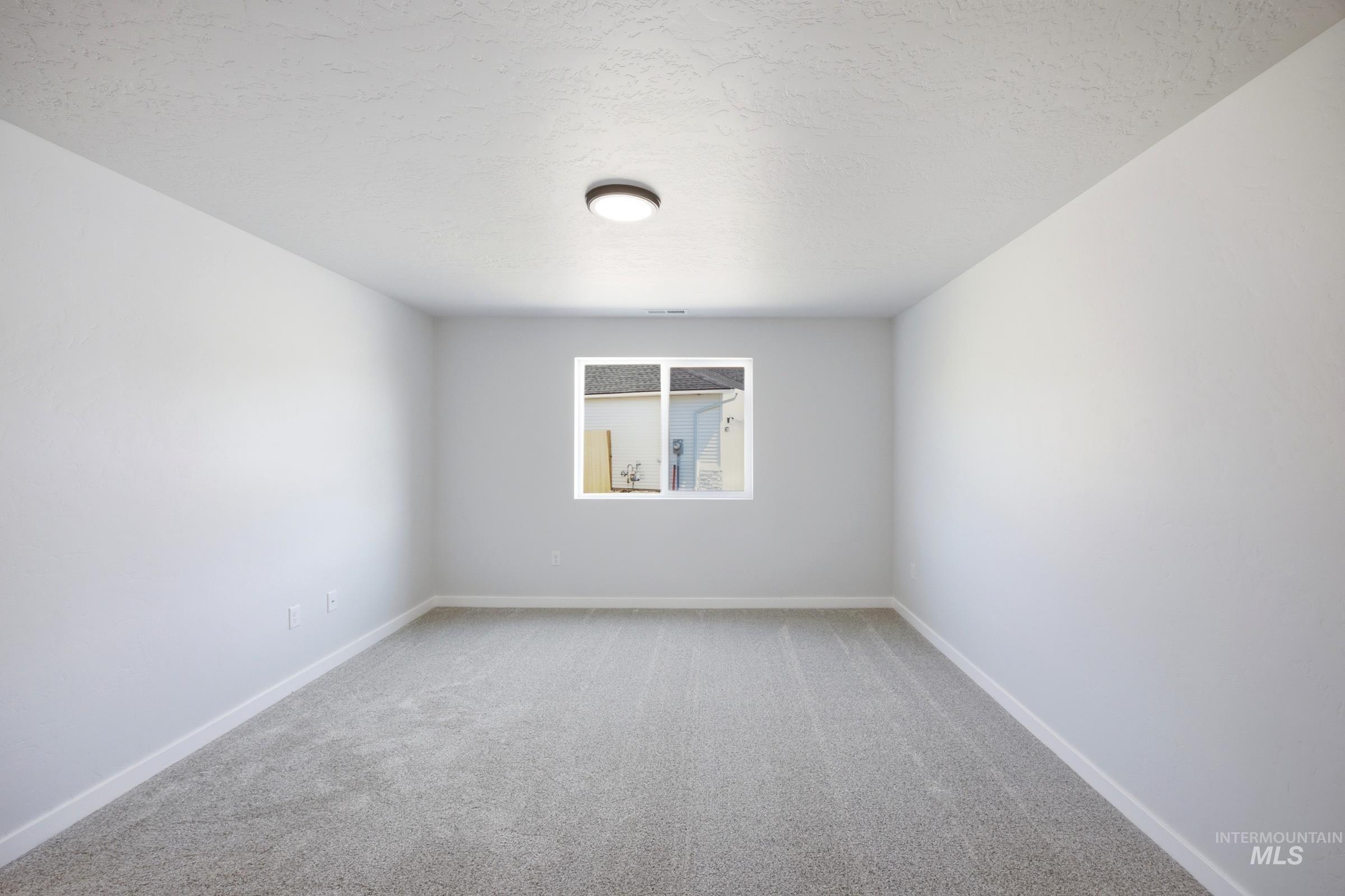 1360 Sunday River St, Middleton, Idaho 83644, 3 Bedrooms, 2 Bathrooms, Residential For Sale, Price $429,990,MLS 98994544