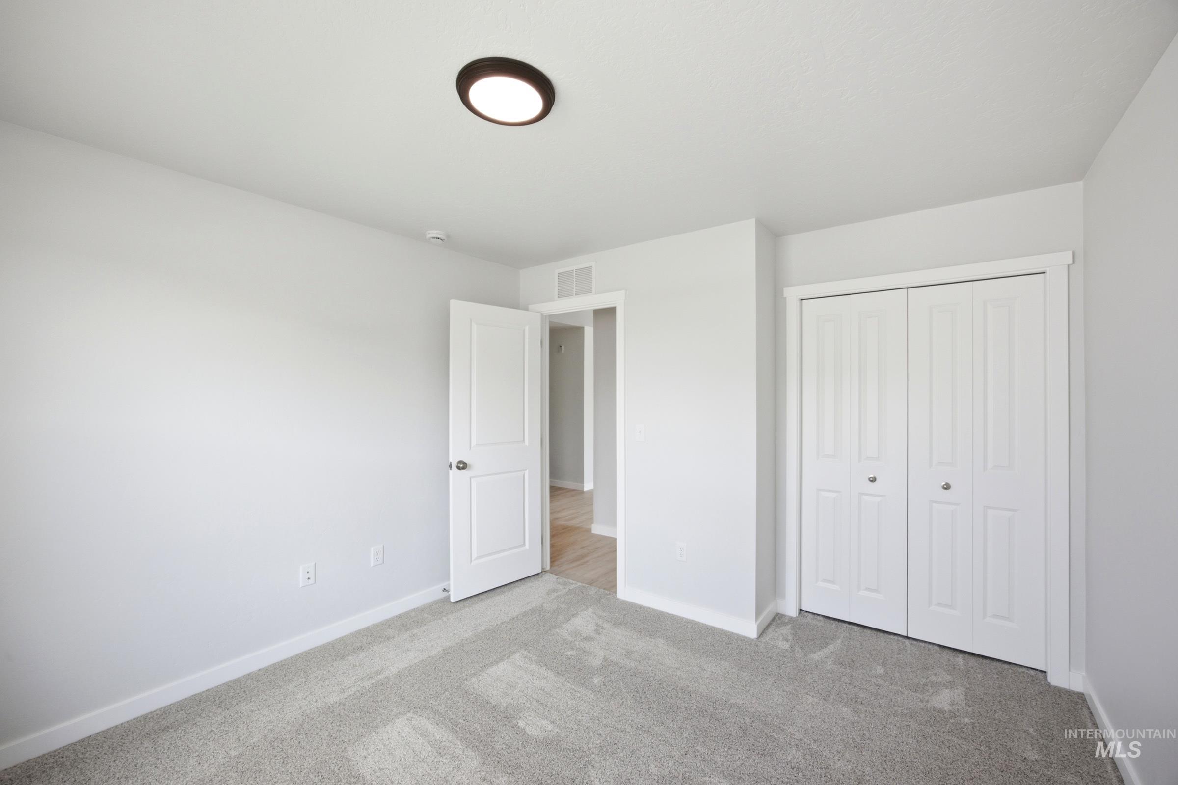 1360 Sunday River St, Middleton, Idaho 83644, 3 Bedrooms, 2 Bathrooms, Residential For Sale, Price $429,990,MLS 98994544