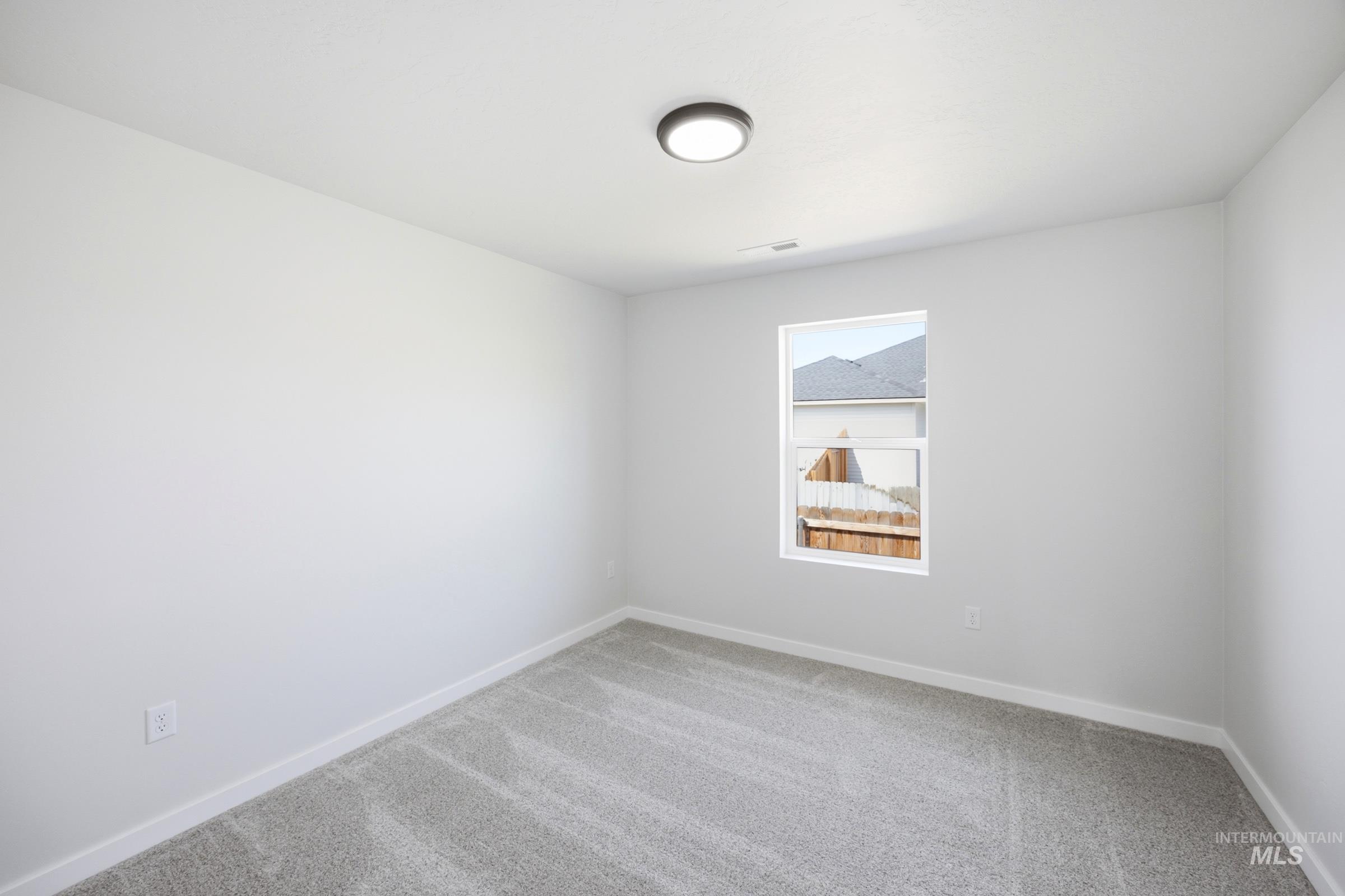 1360 Sunday River St, Middleton, Idaho 83644, 3 Bedrooms, 2 Bathrooms, Residential For Sale, Price $429,990,MLS 98994544